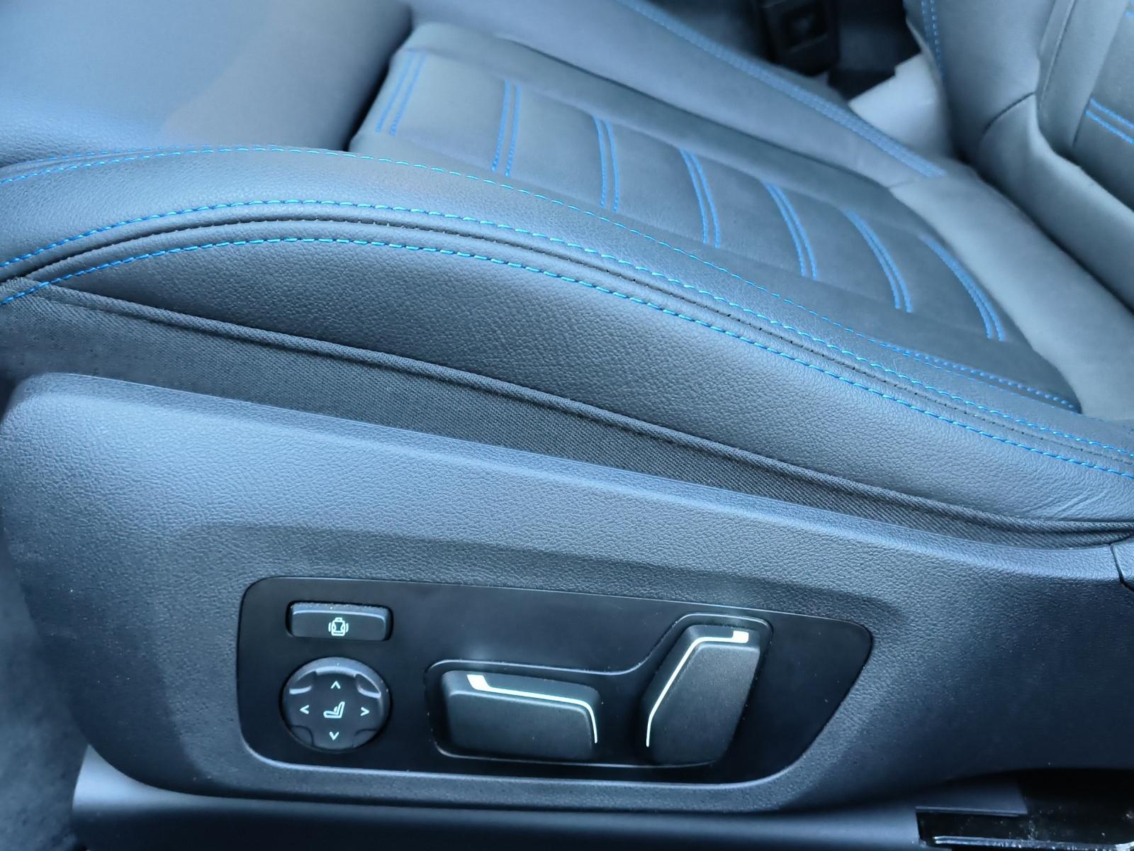 BMW 320d xDrive SAG Touring-image-21