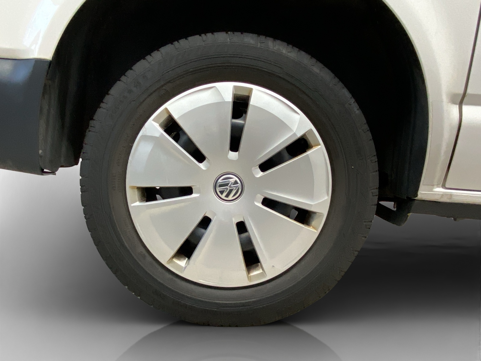 VW T6.1 2.0 TDI 4Motion-image-15