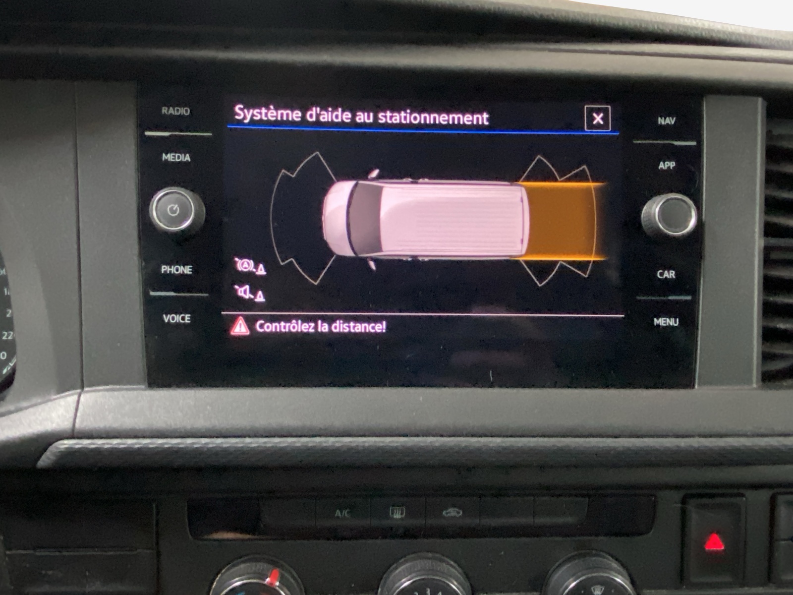 VW T6.1 2.0 TDI 4Motion-image-13