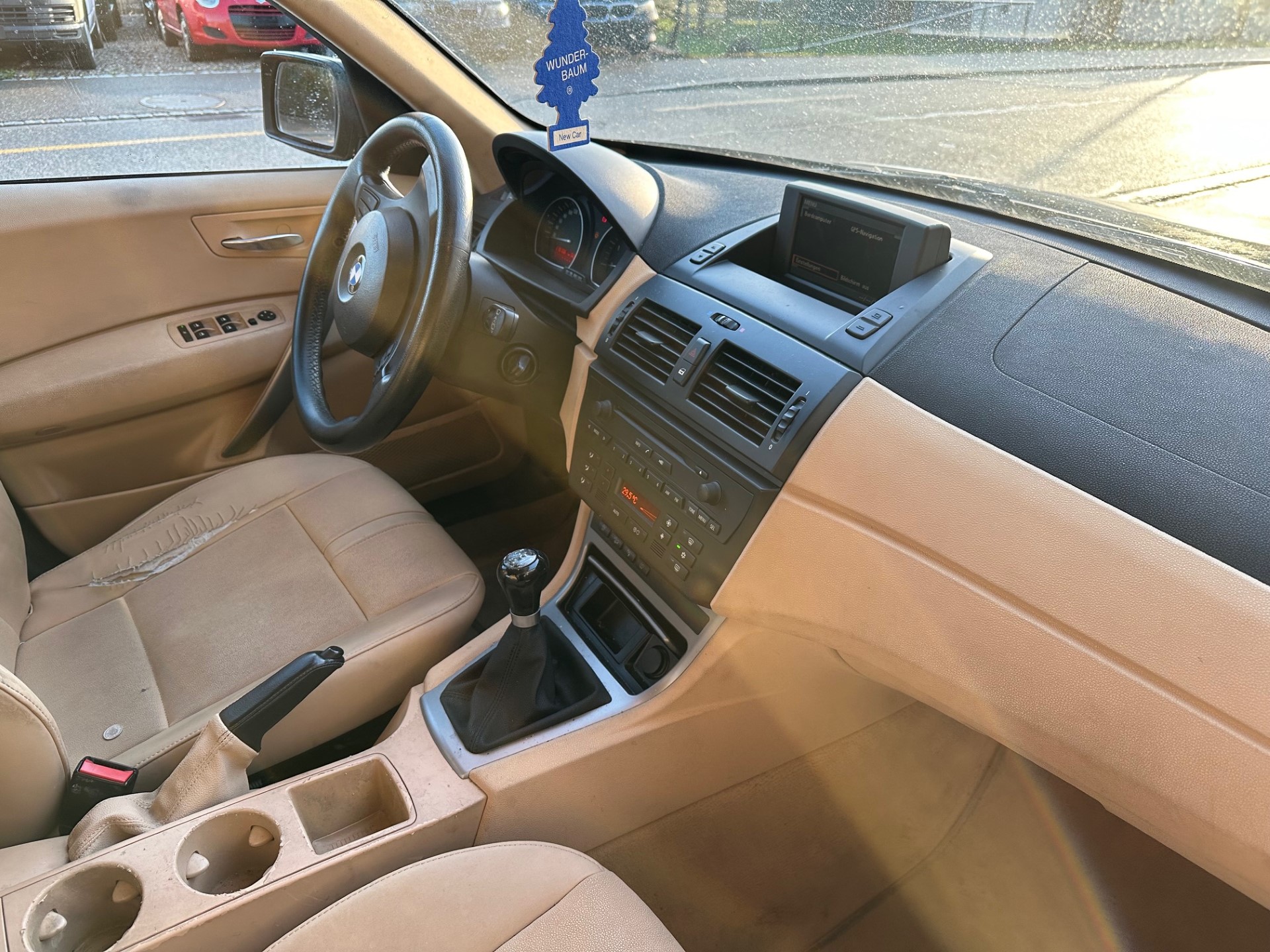 BMW X3 2.0d-image-4