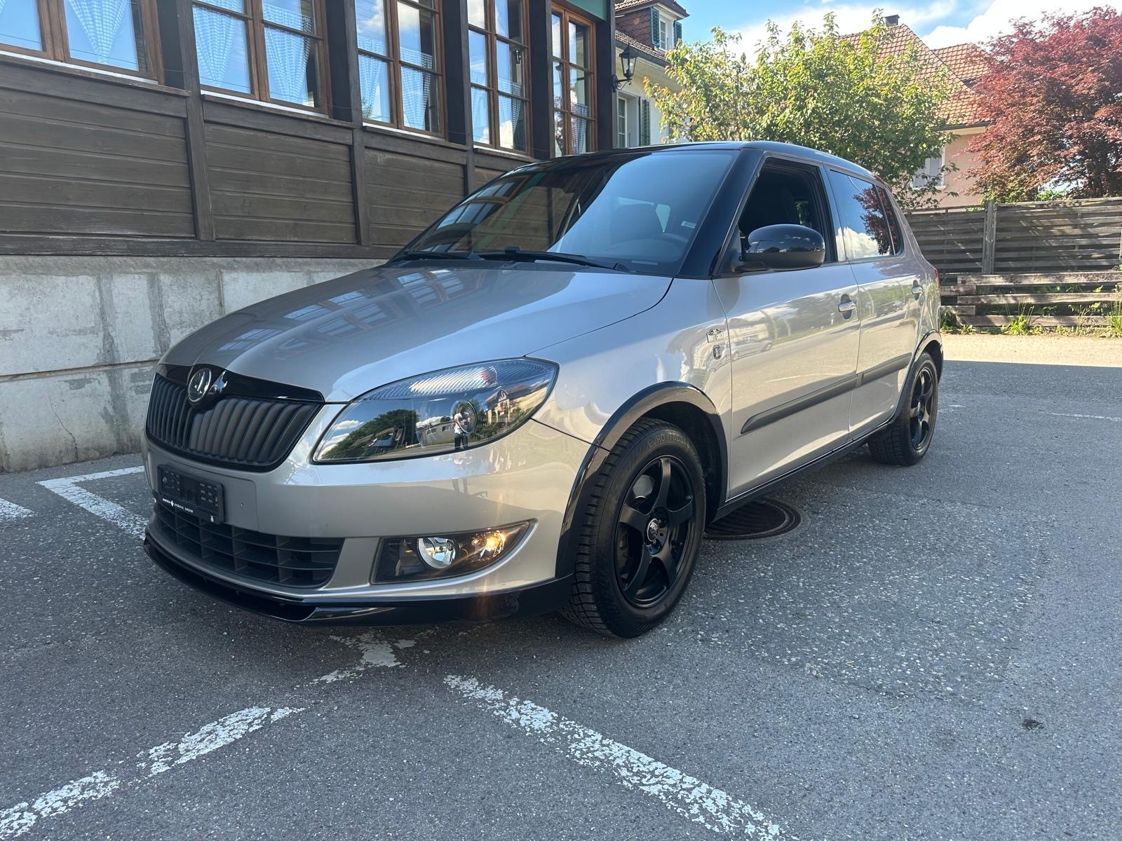 SKODA Fabia 1.2 TSI Monte Carlo-image-1