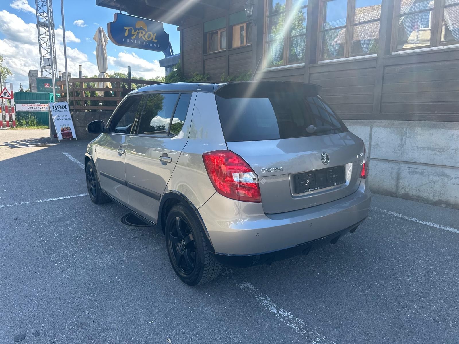 SKODA Fabia 1.2 TSI Monte Carlo-image-2