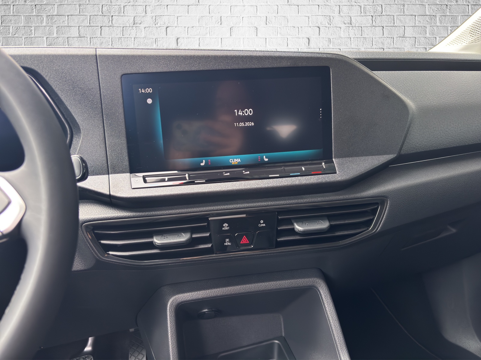 VW Caddy Maxi 2.0 TDI 4Motion-image-13