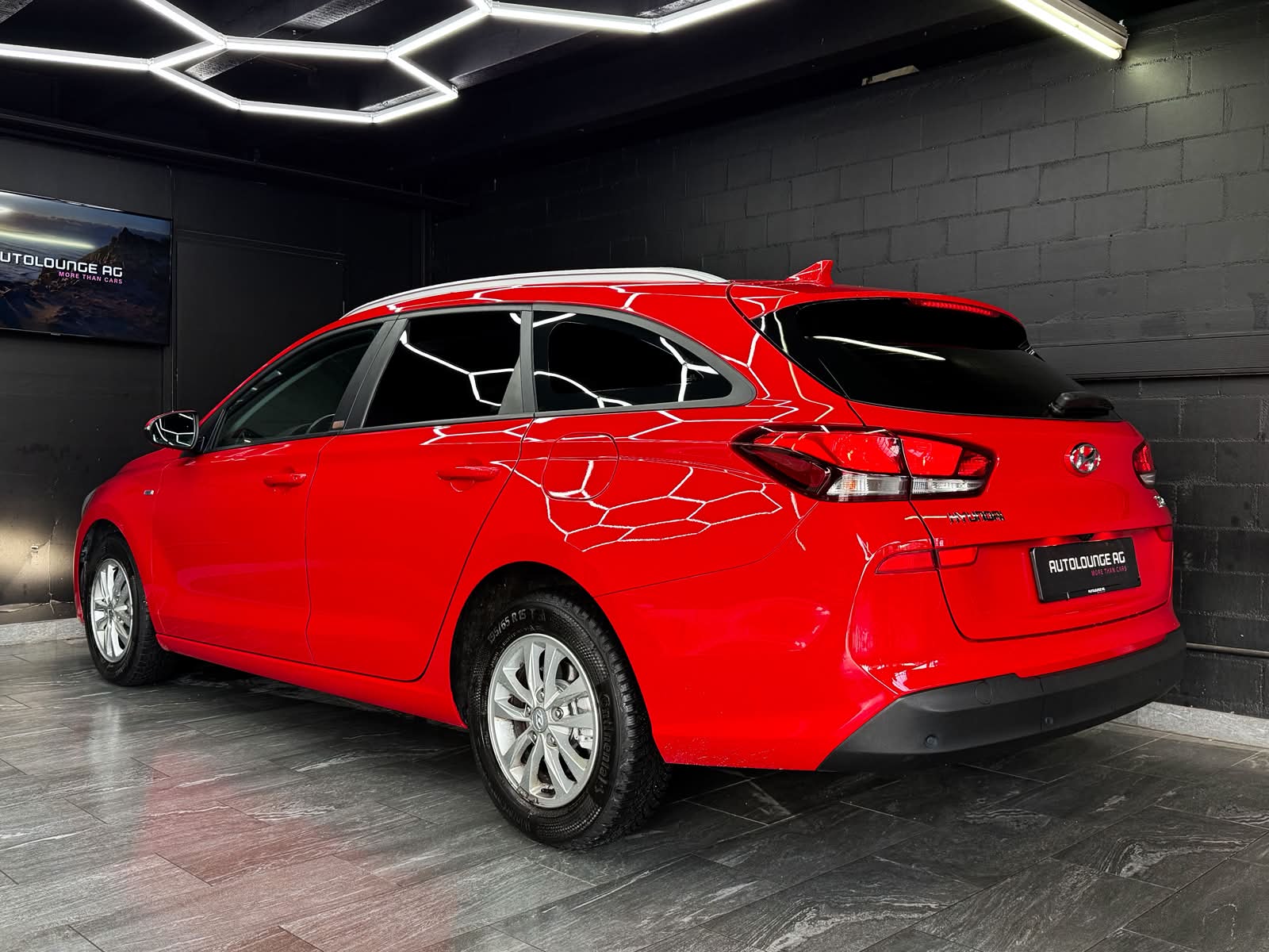 HYUNDAI i30 Wagon 1.5 T-GDi Vertex 48V MH DCT-showroom-element-3