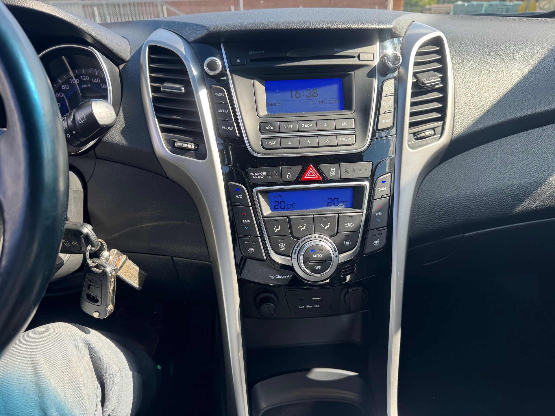 HYUNDAI i30 Wagon 1.6 GDI Vertex-image-13