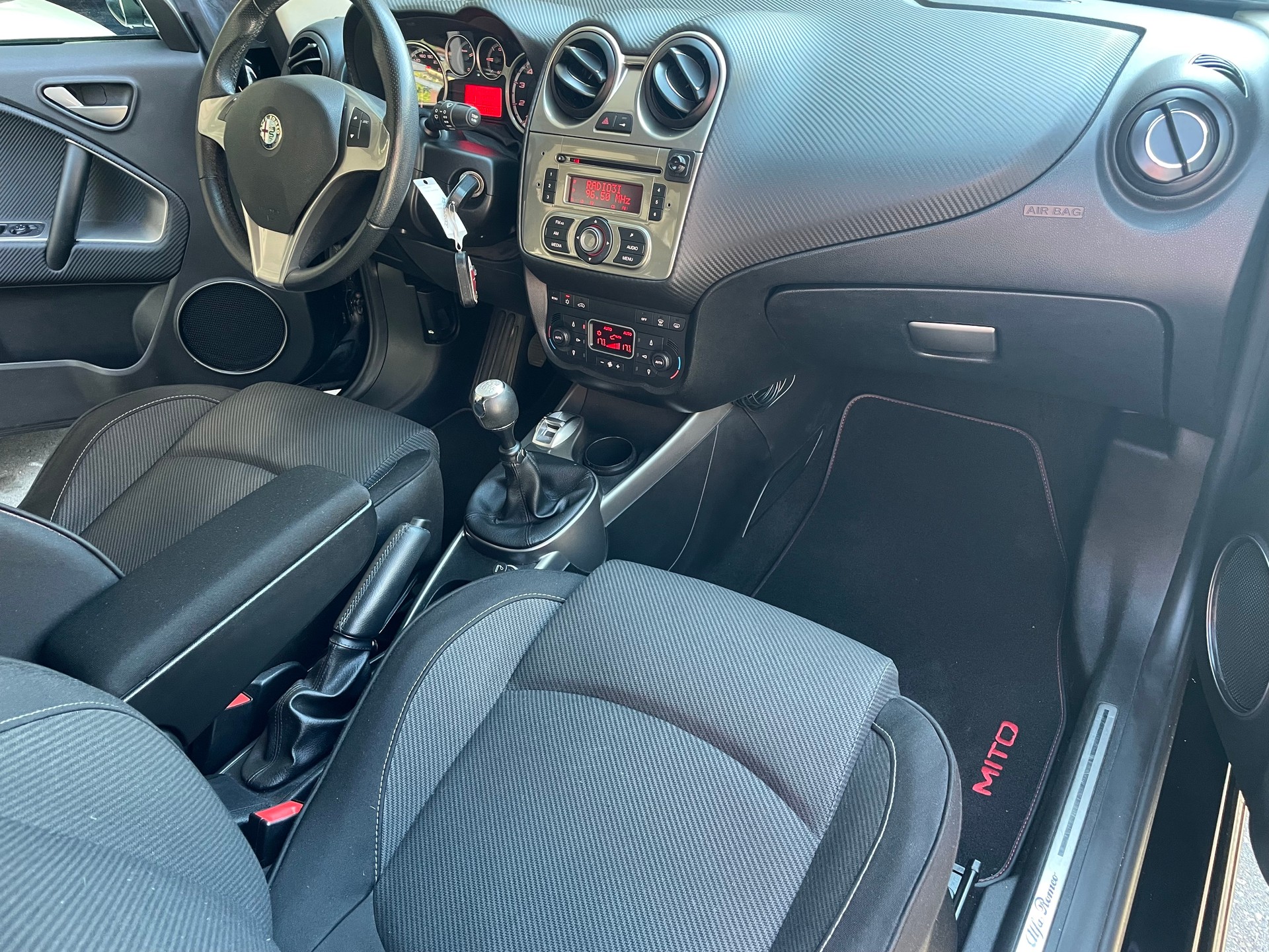 ALFA ROMEO MiTo 1.4 TB Distinctive-image-9