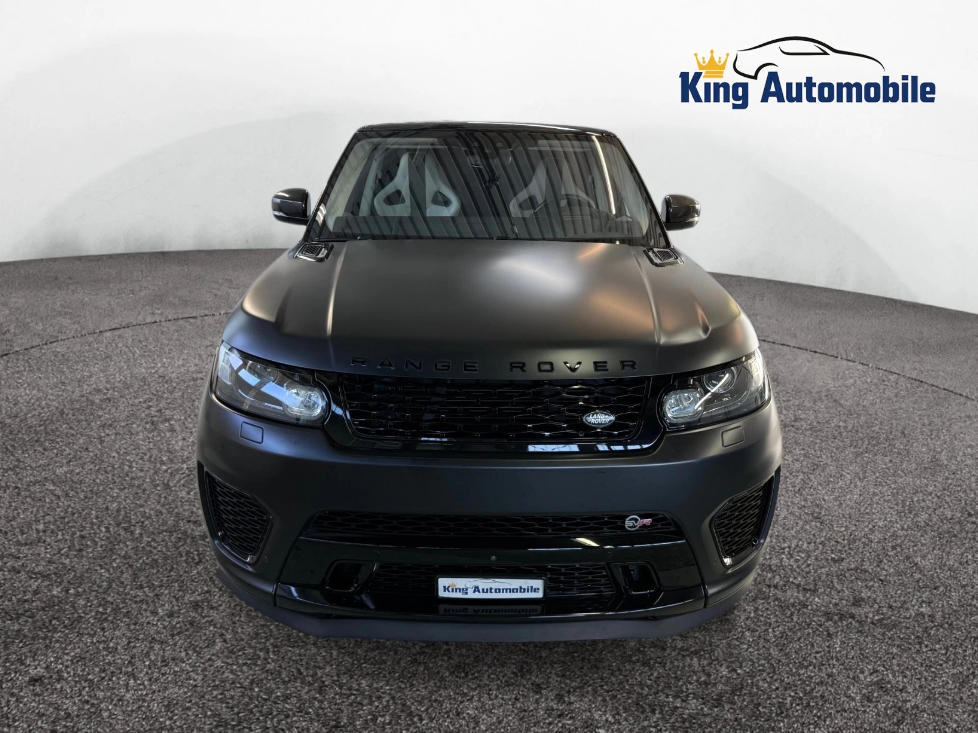 LAND ROVER Range Rover Sport 5.0 V8 SVR | CH-Auto | MFK 10.2024 | Grau Matt foliert | Leder Ebony / Cirrus-showroom-element-1