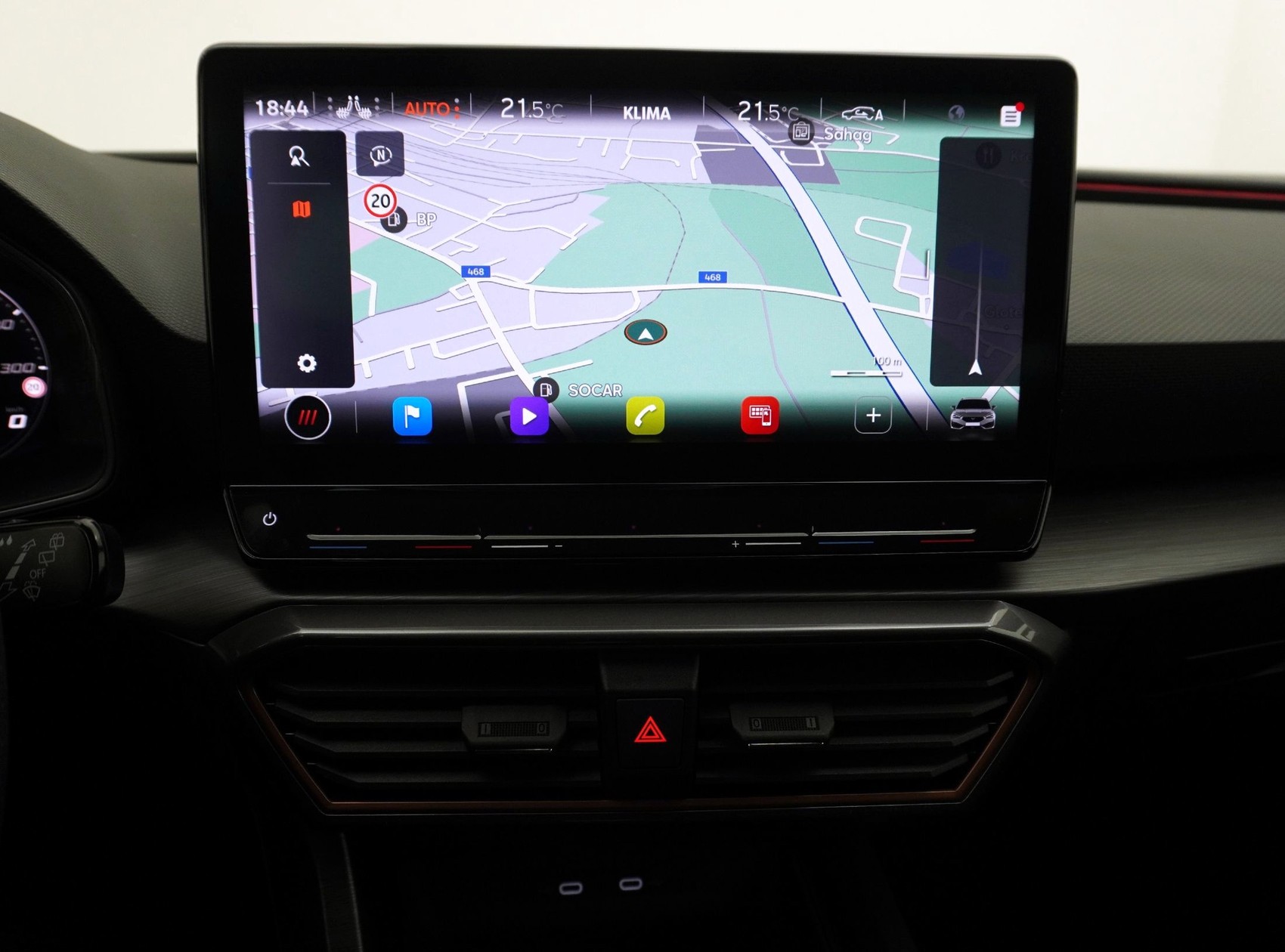 CUPRA Leon ST 1.5 eTSI ACT DSG-image-15