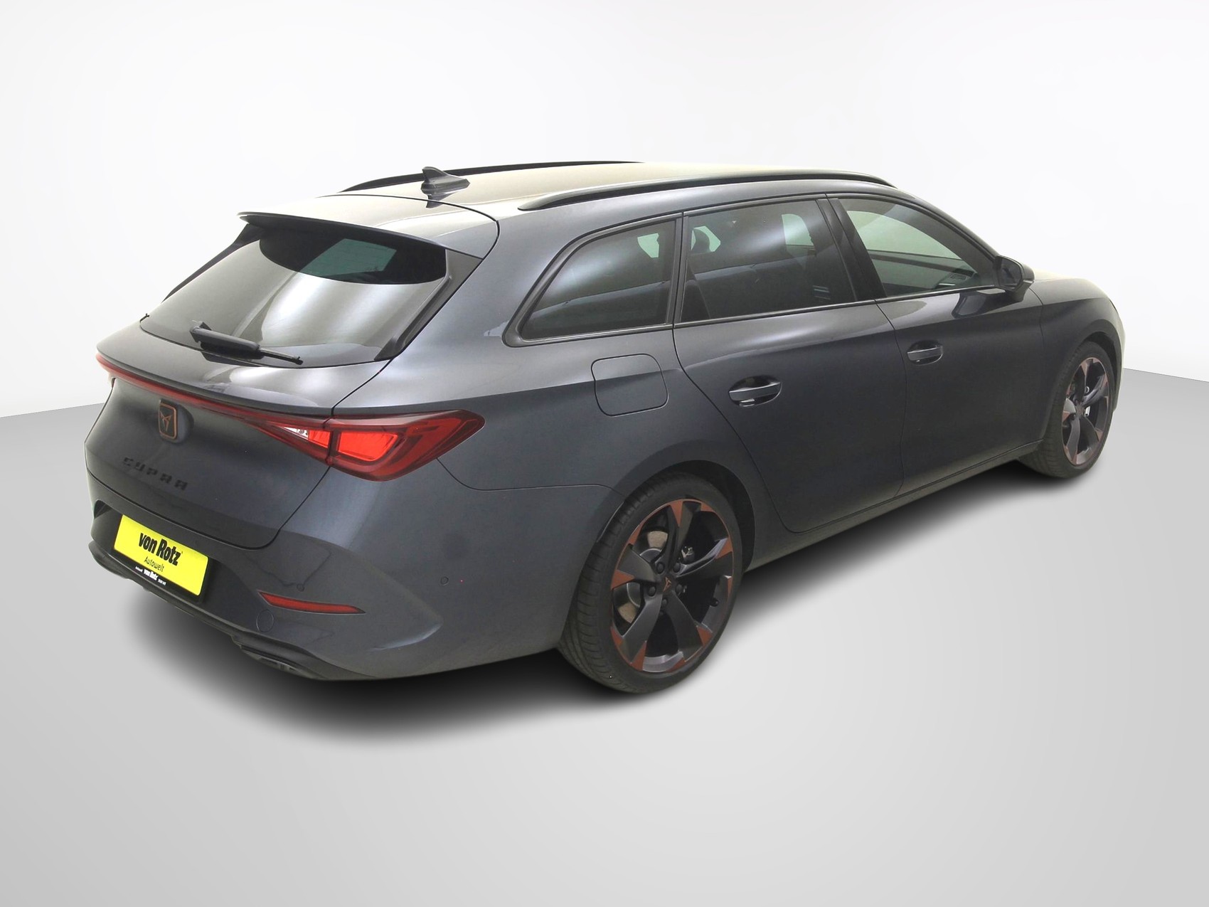 CUPRA Leon ST 1.5 eTSI ACT DSG-image-4