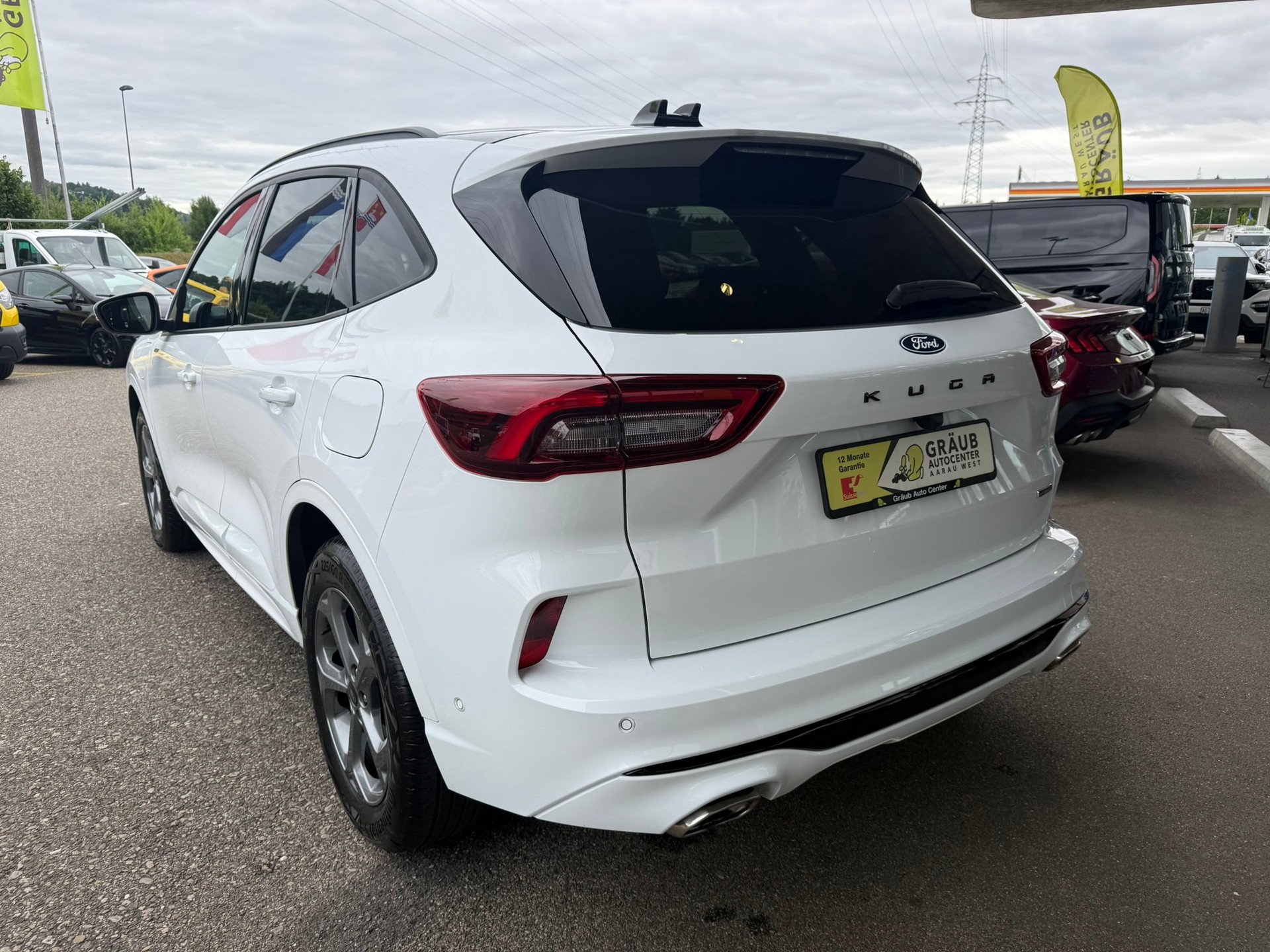 FORD Kuga 2.5 PHEV ST-Line X FWD-image-4