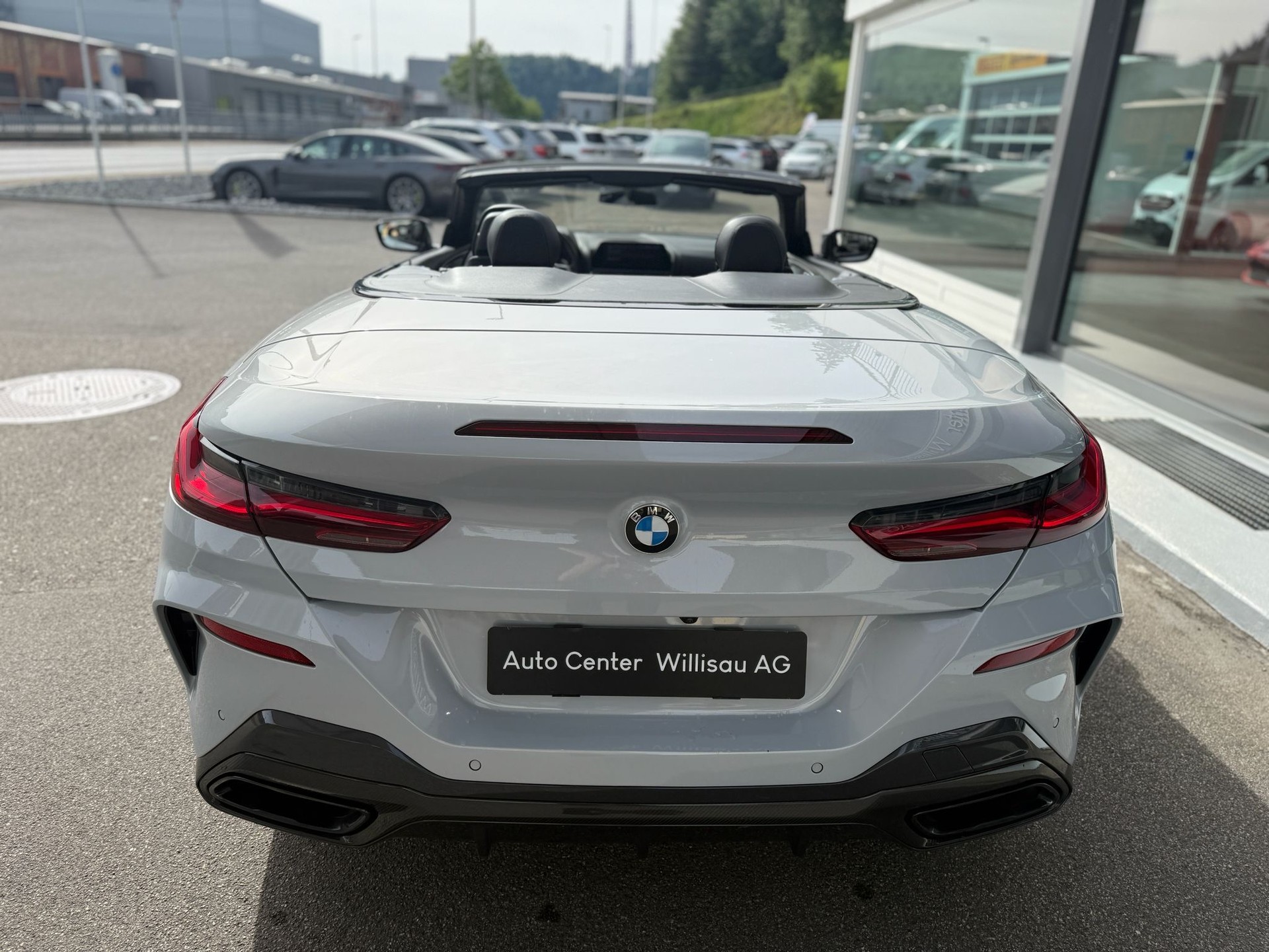 BMW M850i xDrive Steptronic-image-11