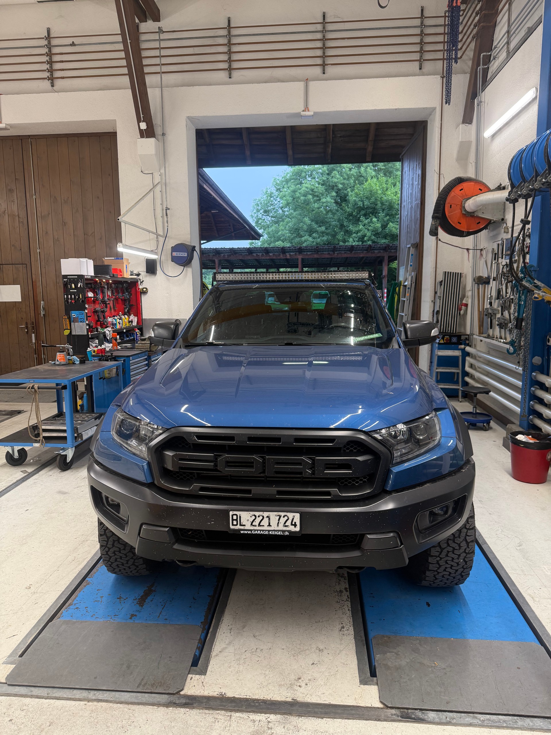 FORD Ranger raptor-image-5