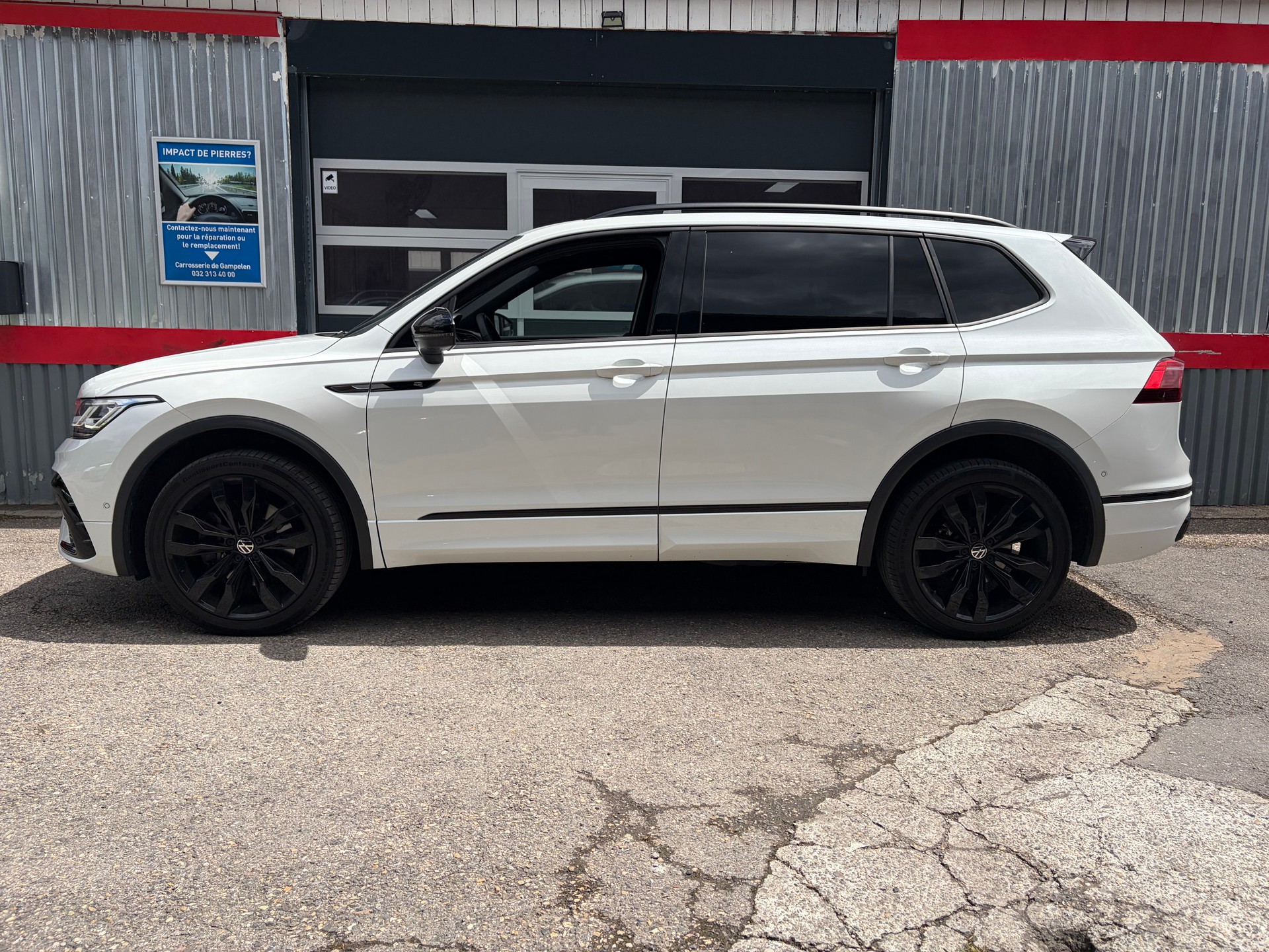 VW Tiguan Allspace 2.0TSI R-Line 4Motion DSG-image-1