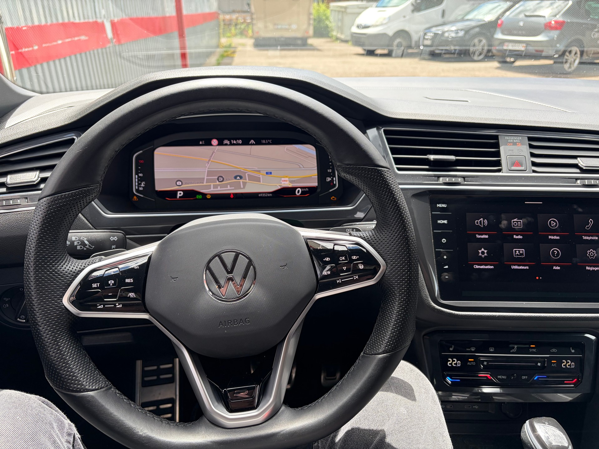 VW Tiguan Allspace 2.0TSI R-Line 4Motion DSG-image-8