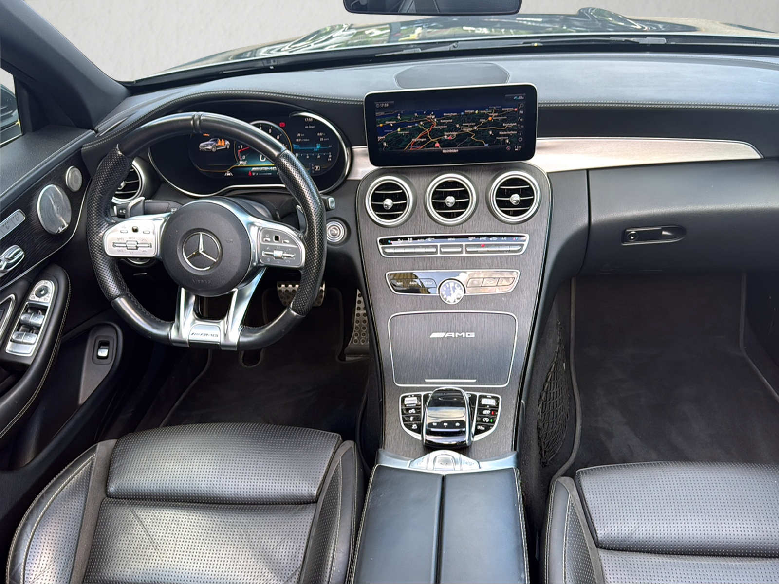 MERCEDES-BENZ C 63 AMG 9G-tronic-image-13