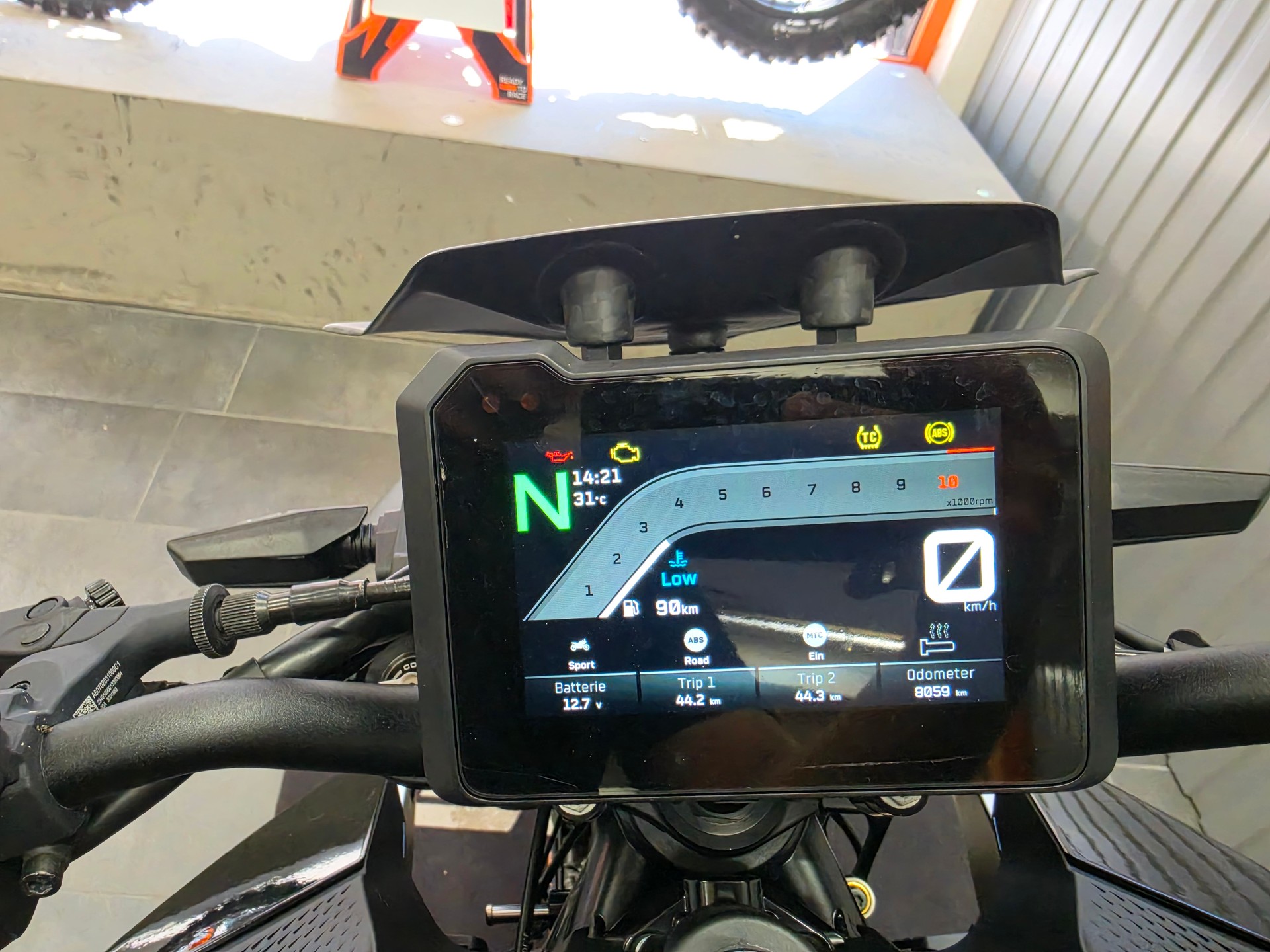 KTM 990 Duke-image-7