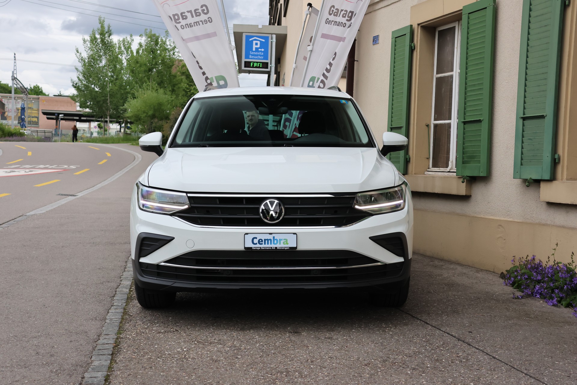 VW Tiguan 1.5TSI Evo Starter-image-1
