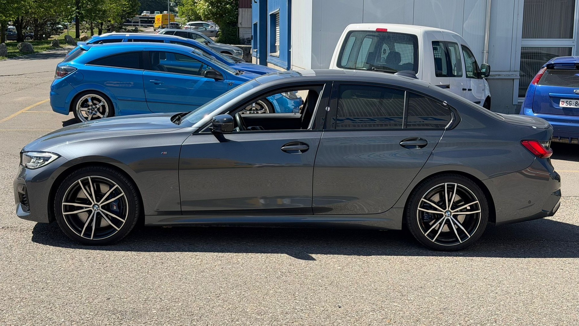 BMW M340i xDrive Steptronic-image-3