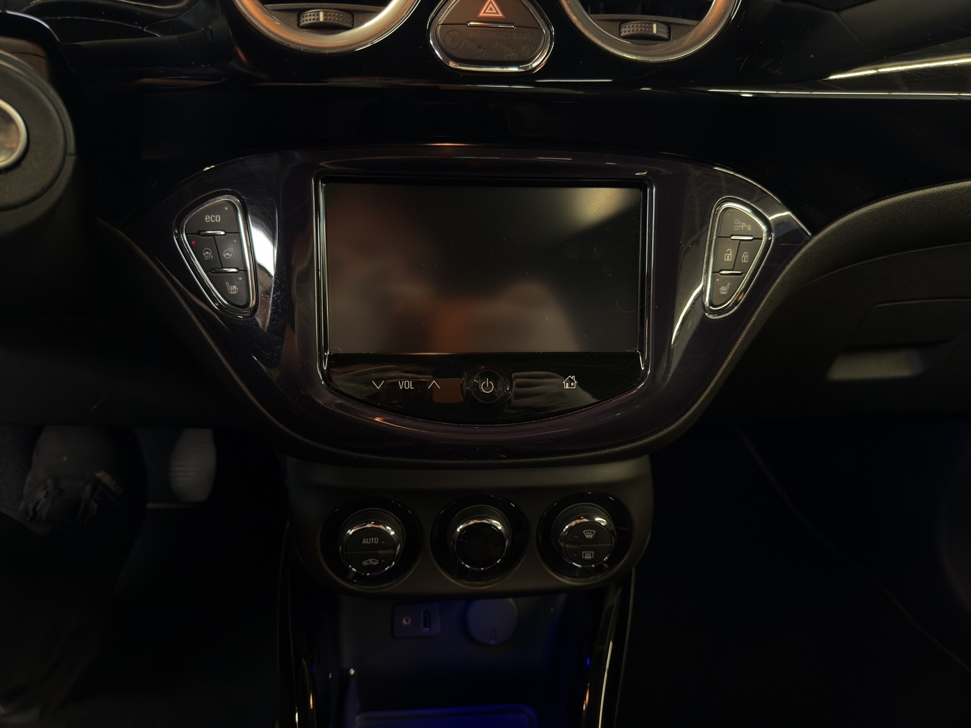 OPEL Adam 1.4 ecoFLEX SLAM-image-12