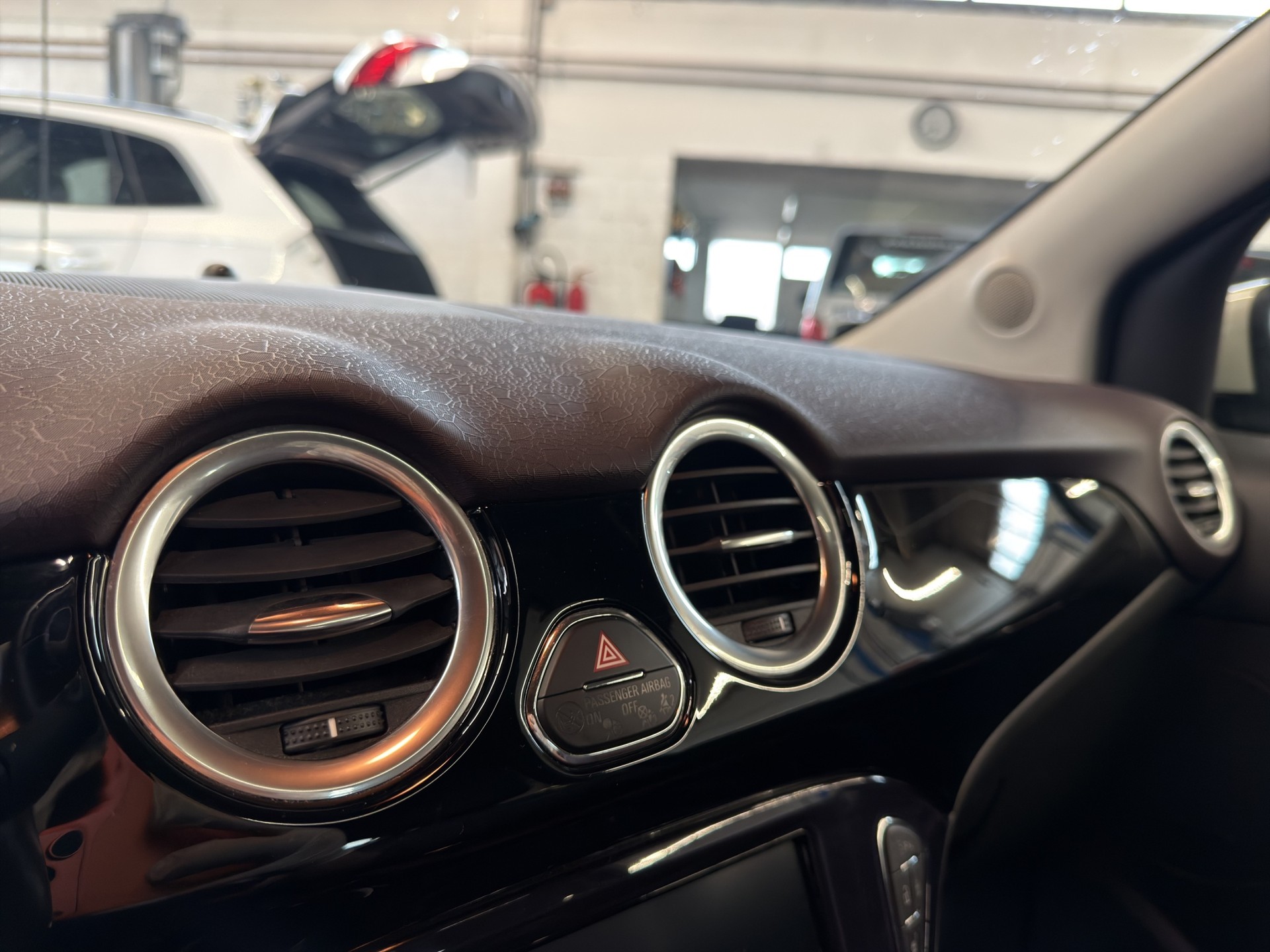 OPEL Adam 1.4 ecoFLEX SLAM-image-15
