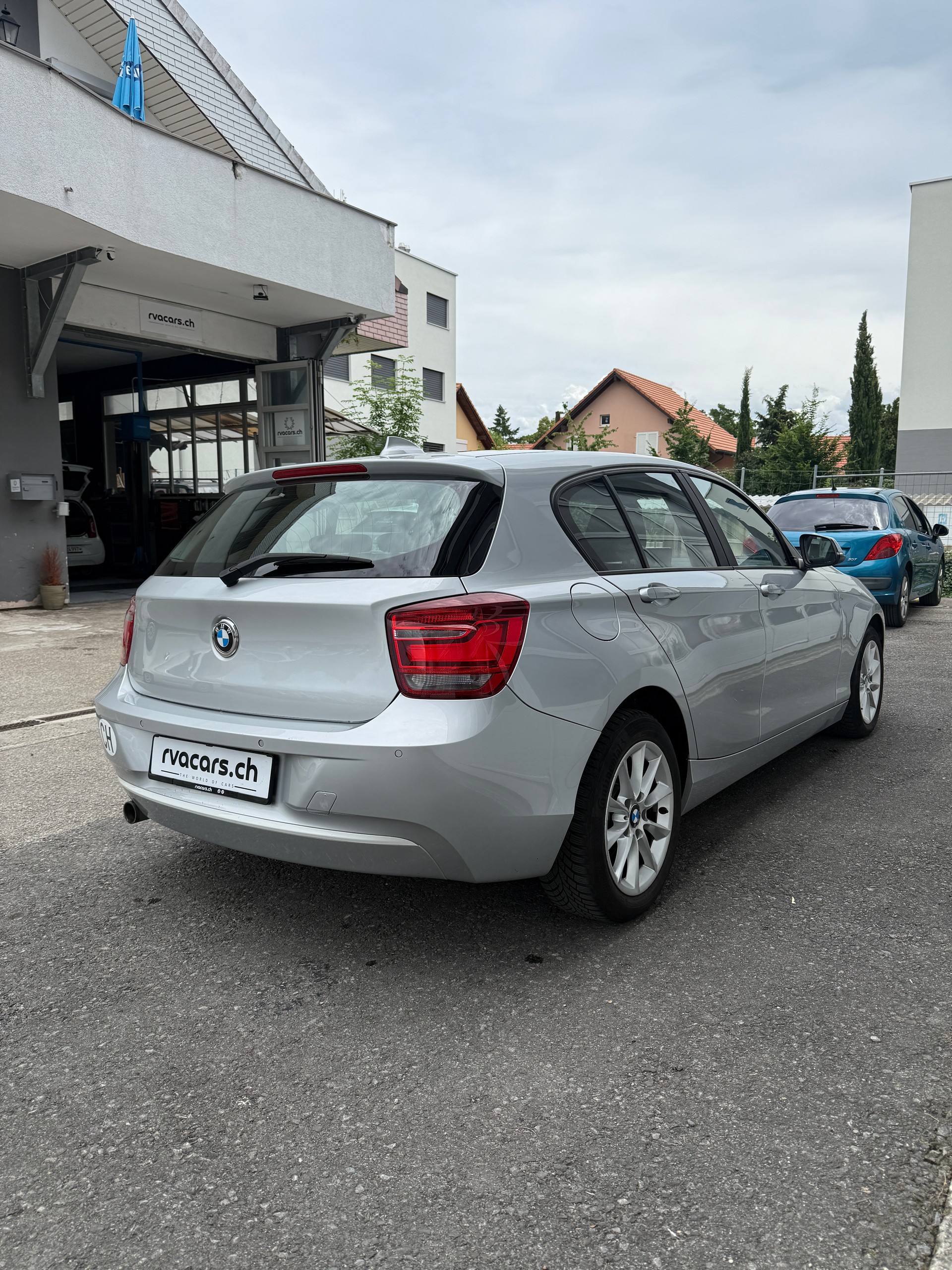 BMW 116d Urban Line Steptronic-image-5
