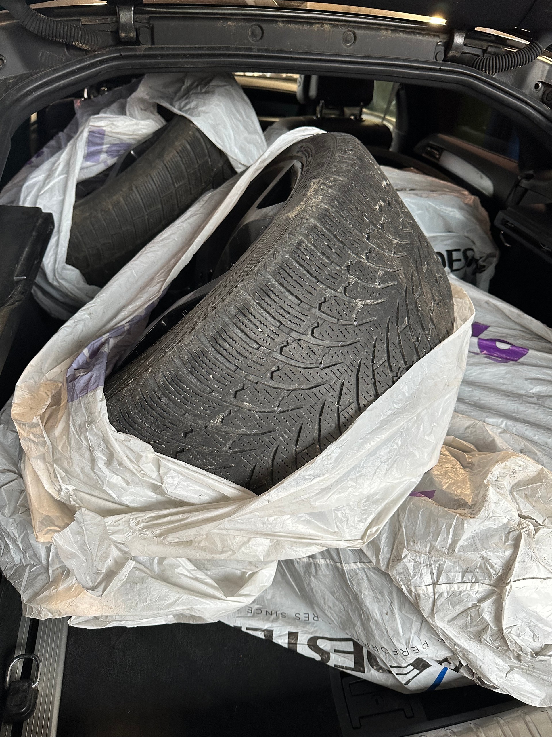 BMW X6 xDrive 35i Steptronic-image-13