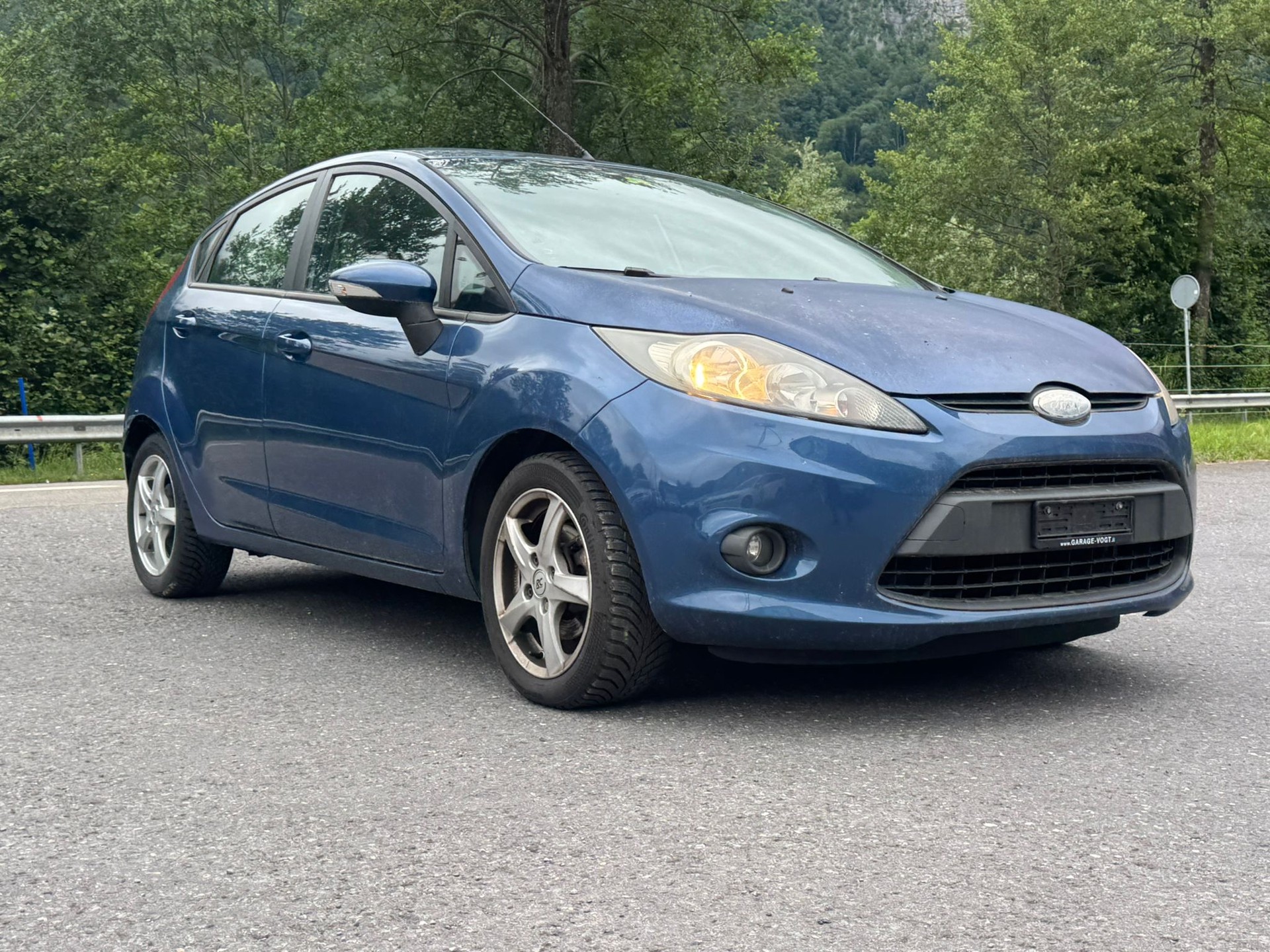 FORD Fiesta 1.25 16V Titanium-image-9