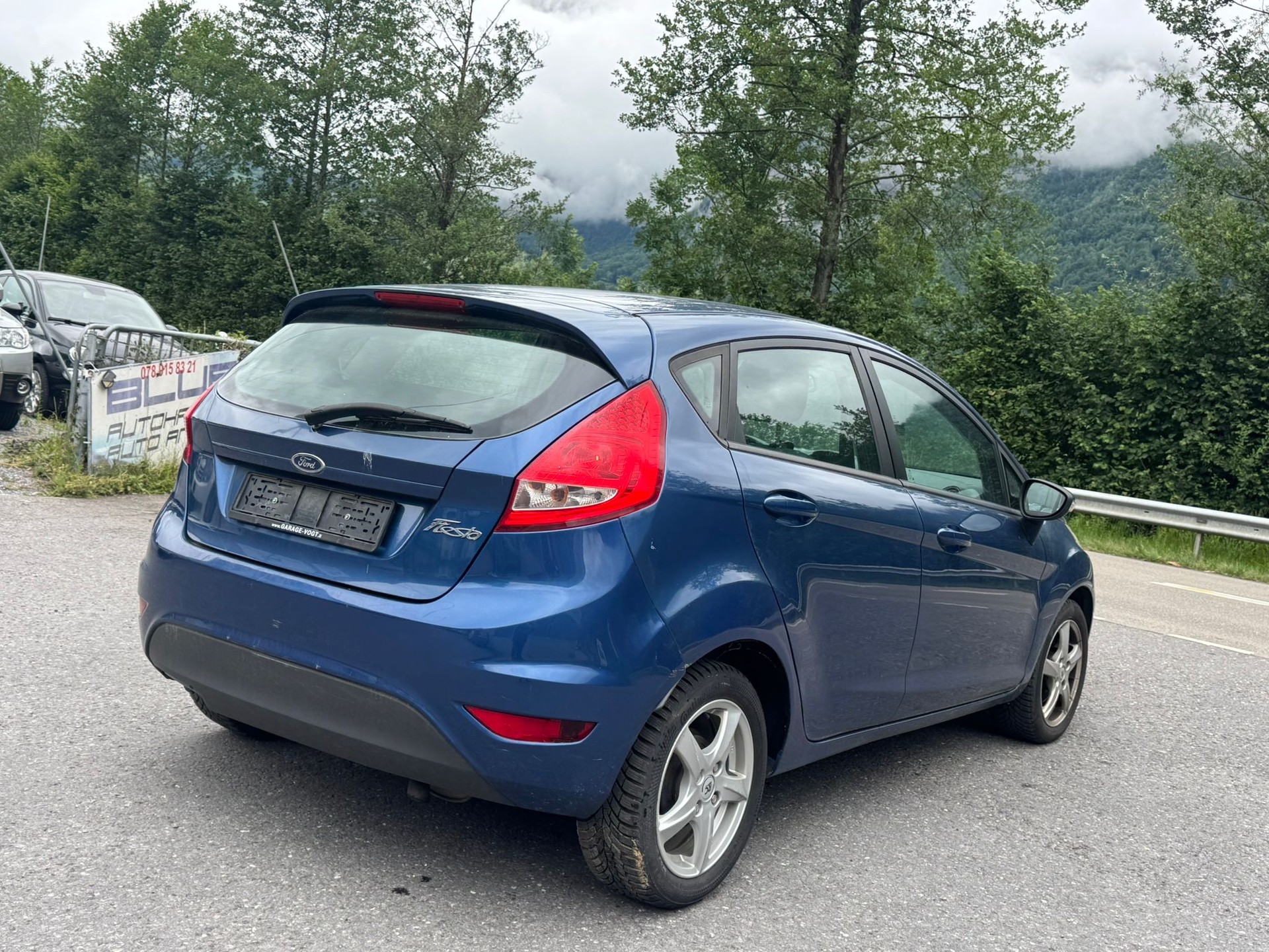 FORD Fiesta 1.25 16V Titanium-image-12