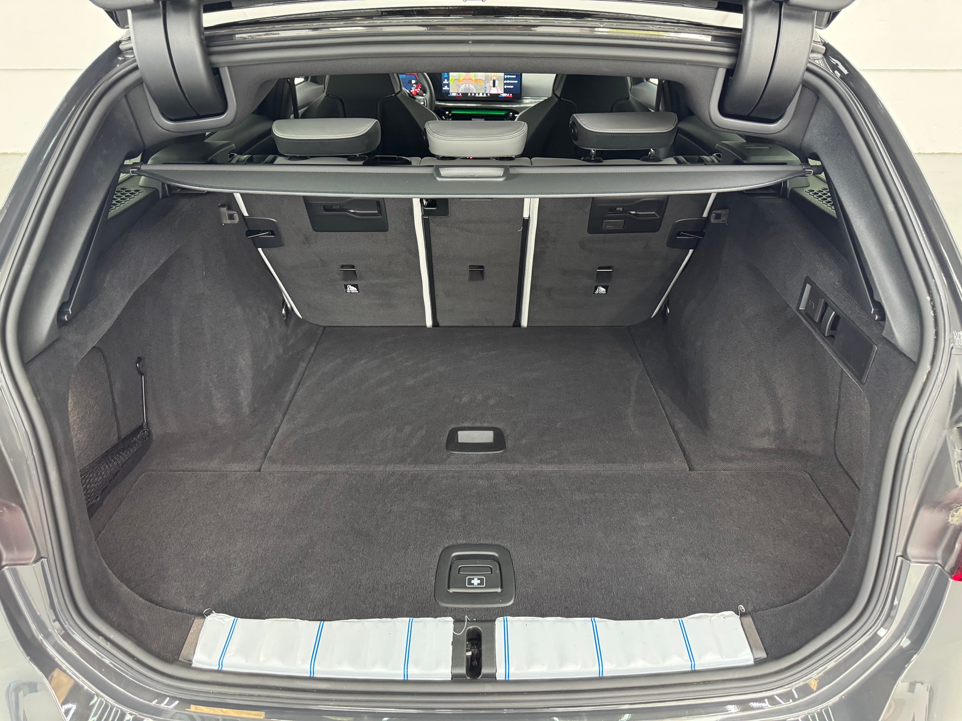 BMW M3 Touring xDrive Competition M | Dravitgrau Met.-image-30