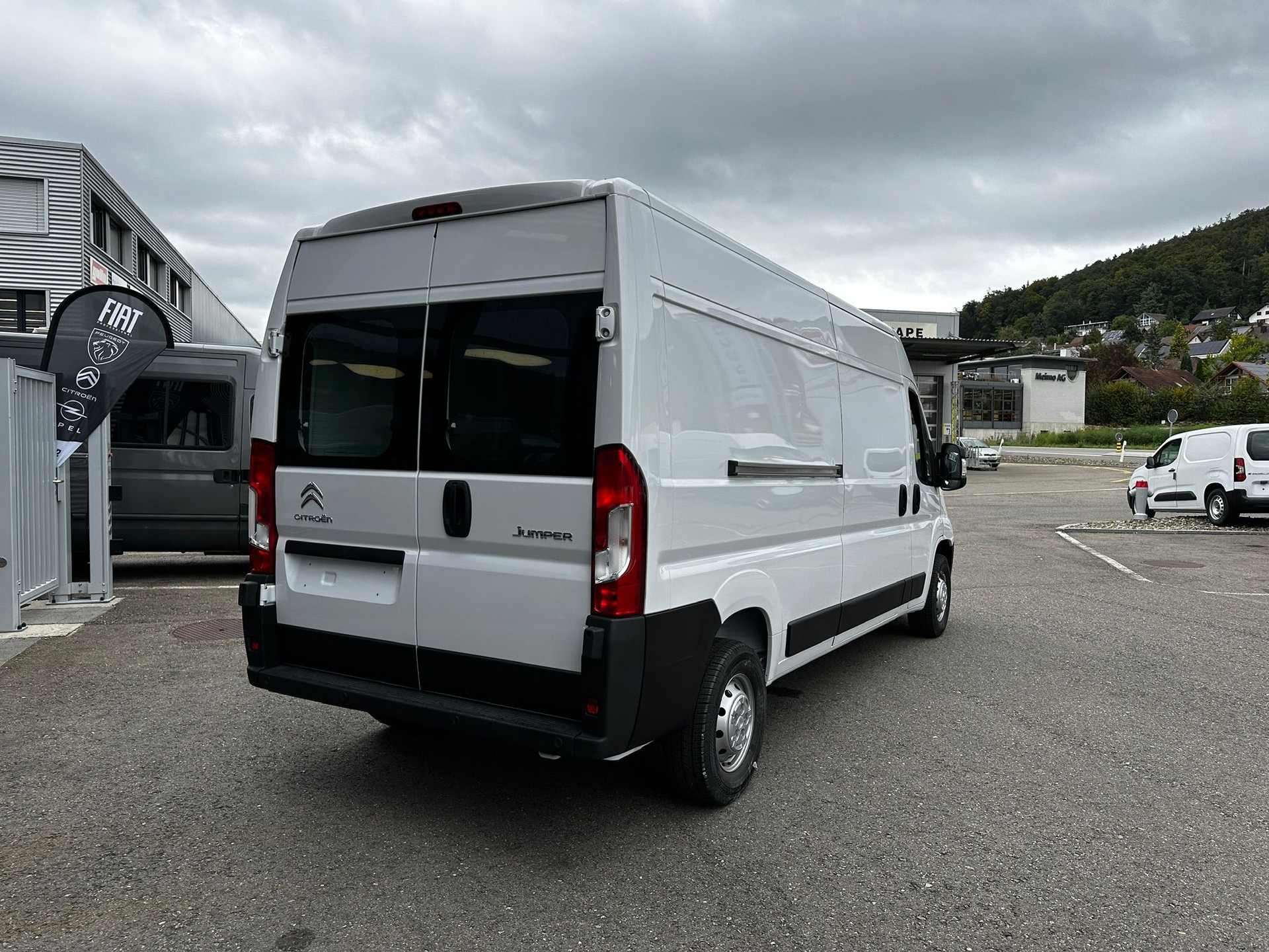 CITROEN Jumper 33 2.2 BlueHDi 140 L3H2-image-4