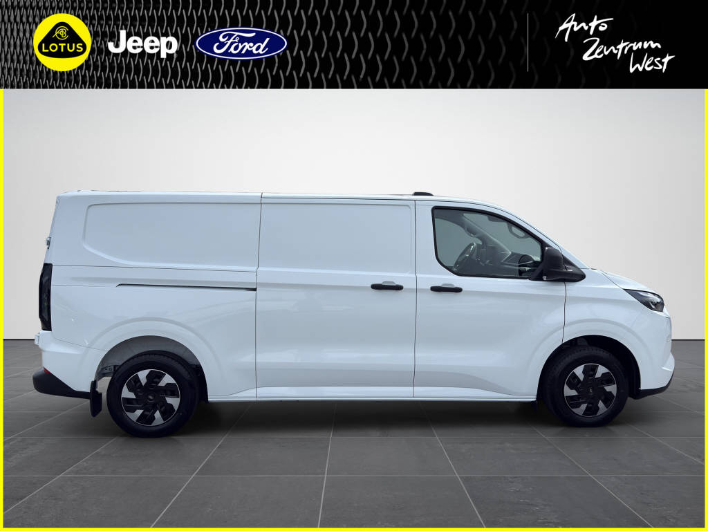 FORD Transit Custom Van 320 L2 2.5 Duratec 233 Trend PHEV-image-5