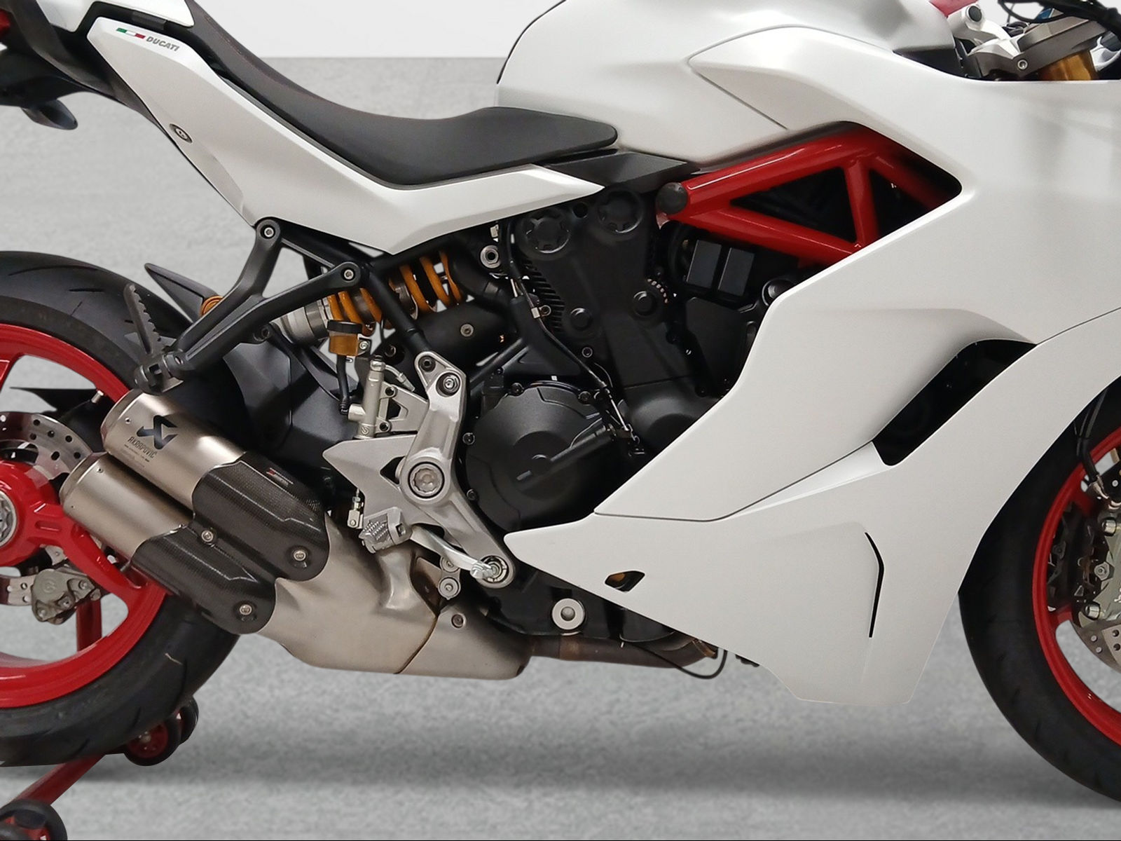 DUCATI 950 Supersport S-image-8