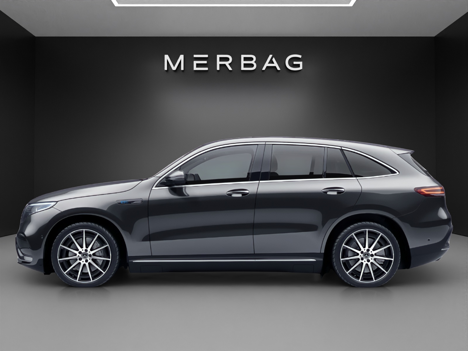MERCEDES-BENZ EQC 400 AMG Line 4Matic-image-2