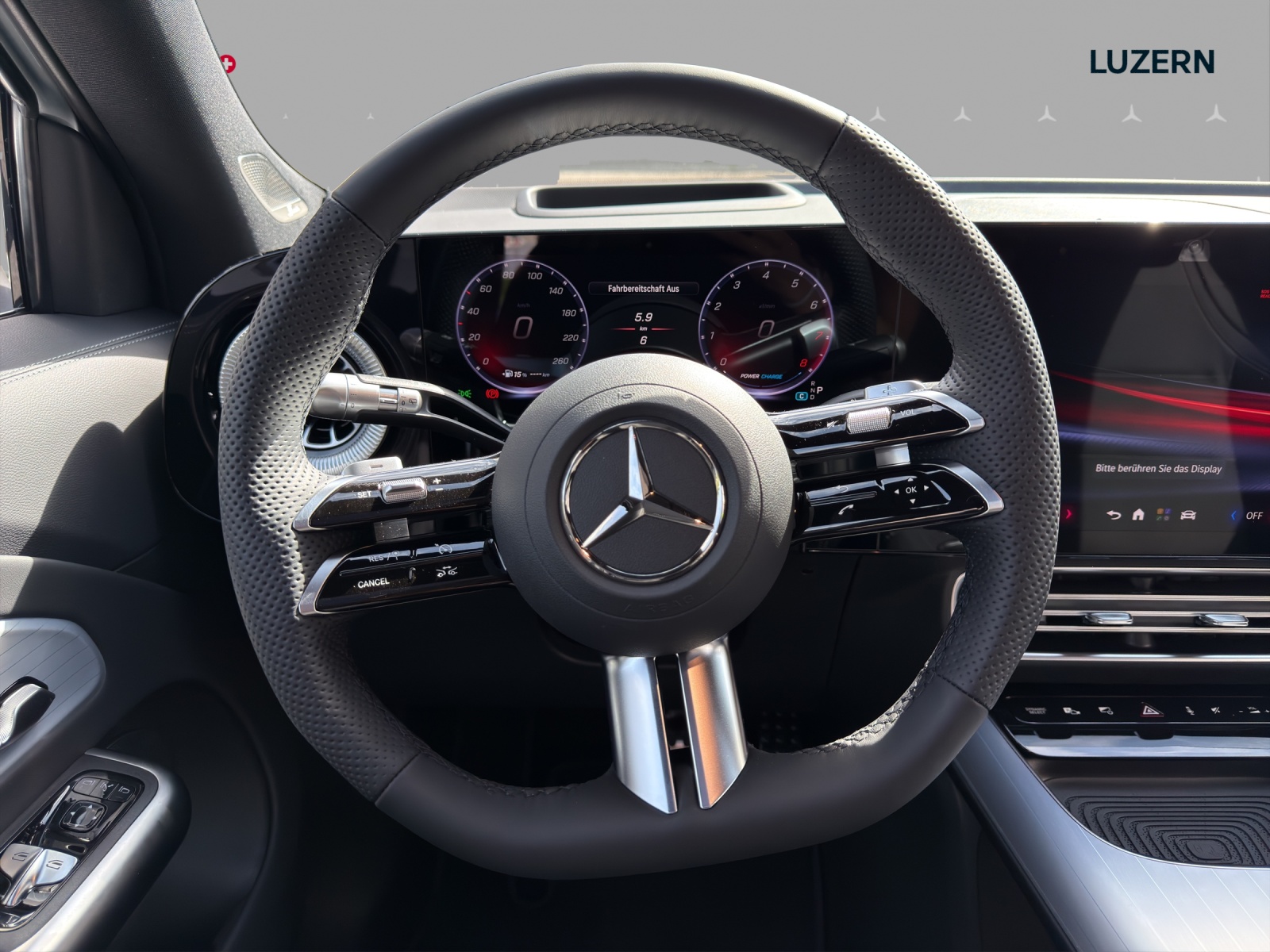 MERCEDES-BENZ GLB 220 4Matic 8G-Tronic-image-9