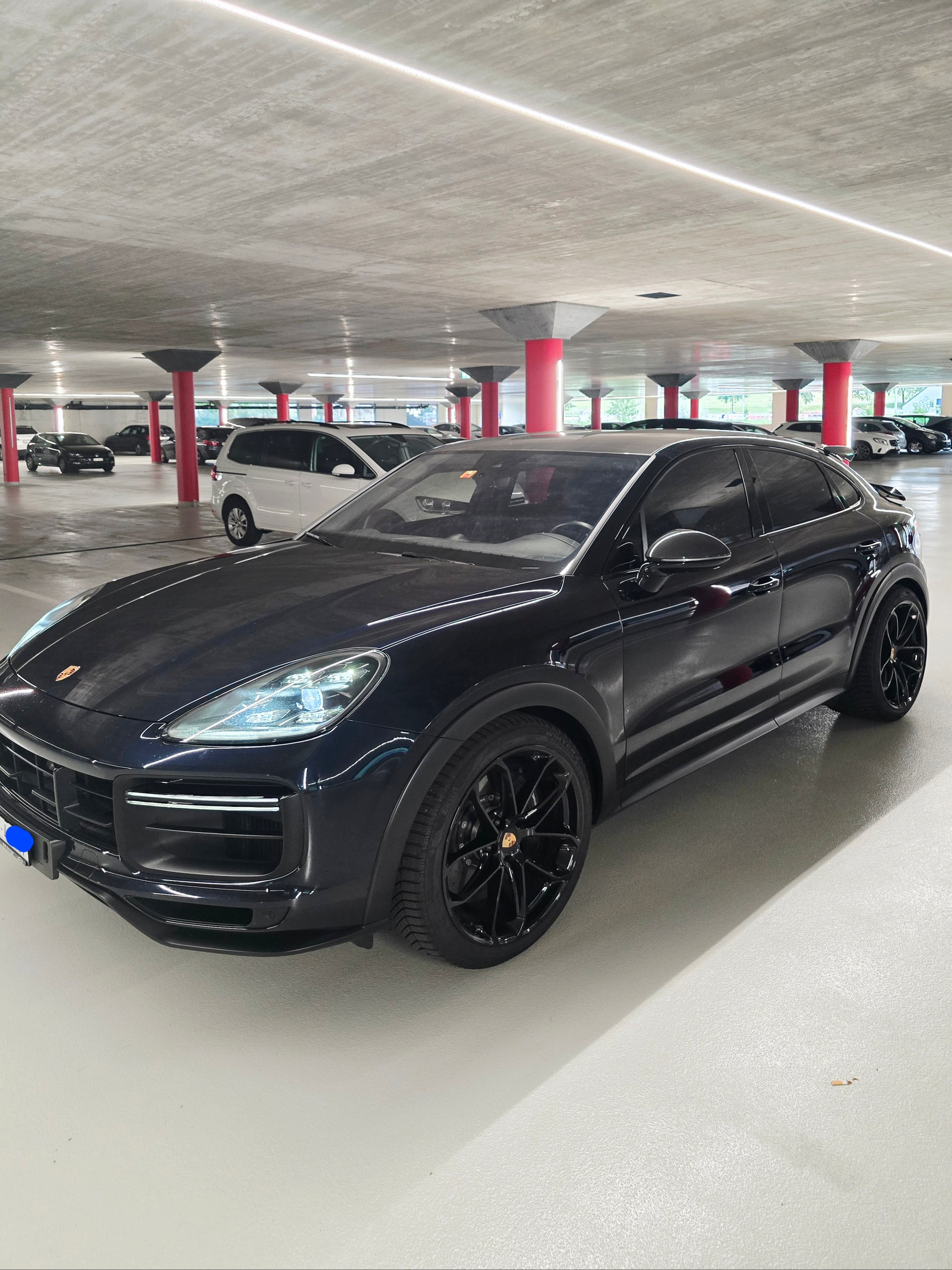 PORSCHE 4.0 V8 Turbo GT-image-2