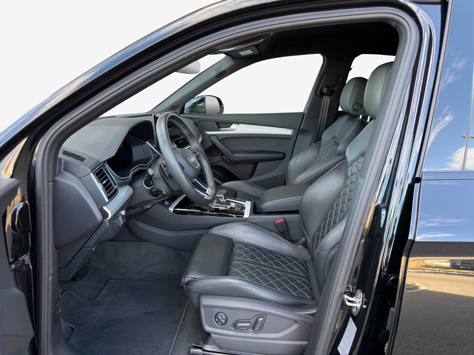 AUDI Q5 Sportback 50 TFSI e PHEV S line quattro S-tronic-image-7