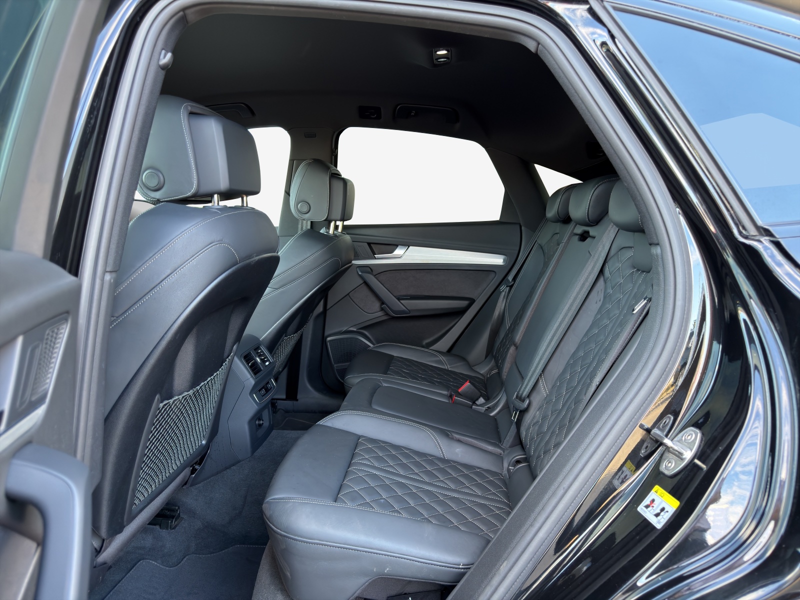 AUDI Q5 Sportback 50 TFSI e PHEV S line quattro S-tronic-image-11