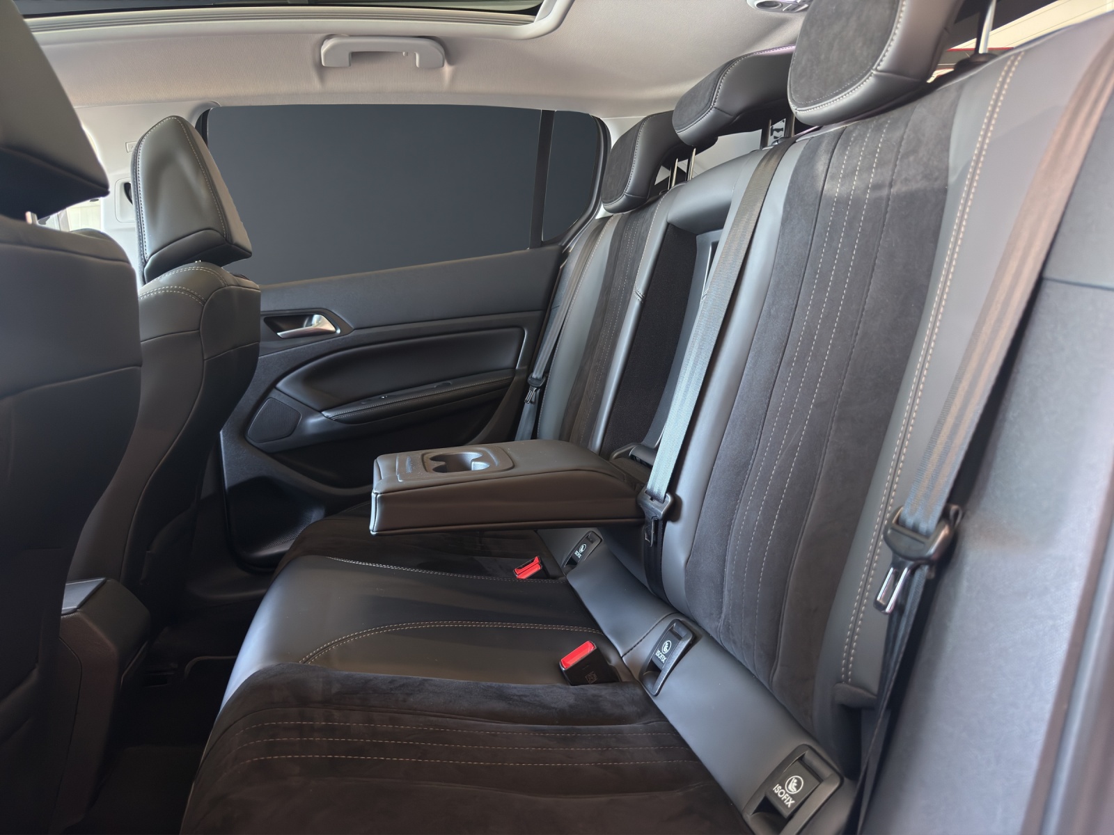 PEUGEOT 308 1.2 THP Féline Automatic-image-14
