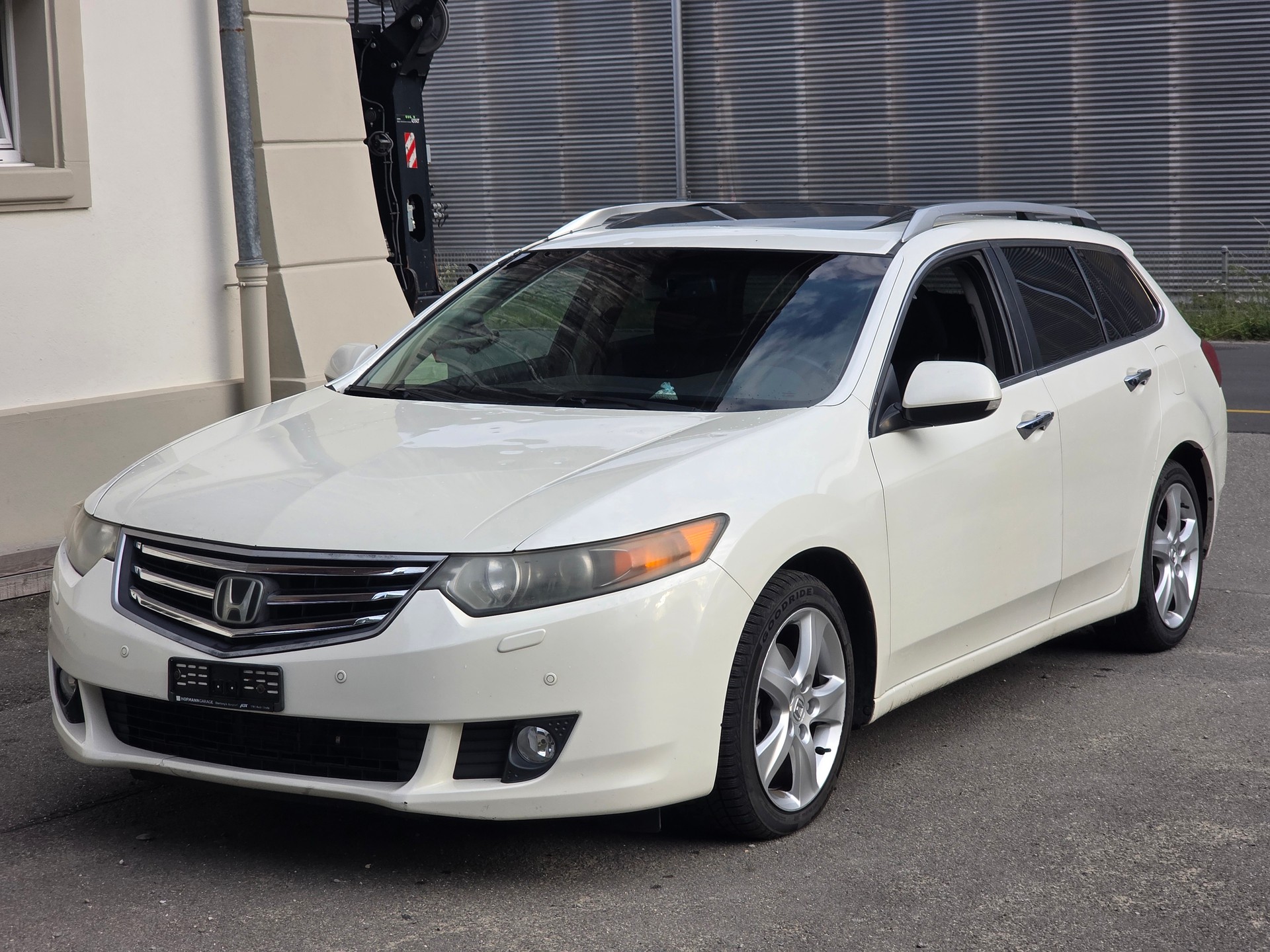 HONDA Accord Tourer 2.2 i-CTDi Executive-Plus Automatic-image-0