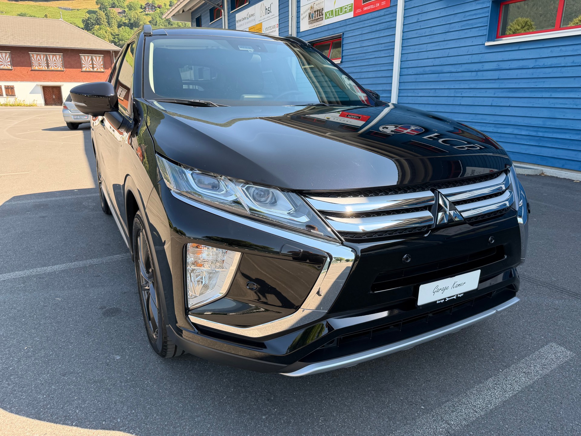 MITSUBISHI Eclipse Cross 1.5 T-Mivec Diamond 4WD CVT-image-0