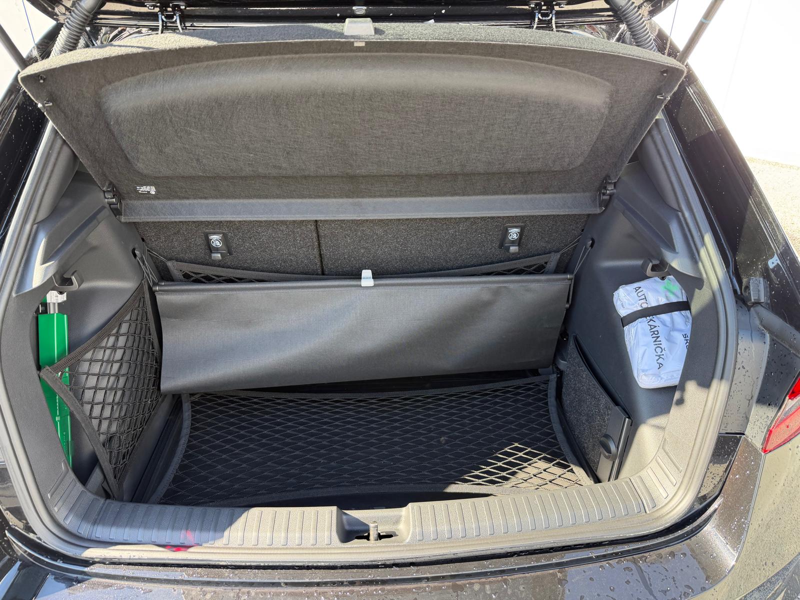 SKODA Fabia 1.0 TSI Monte Carlo DSG-image-11