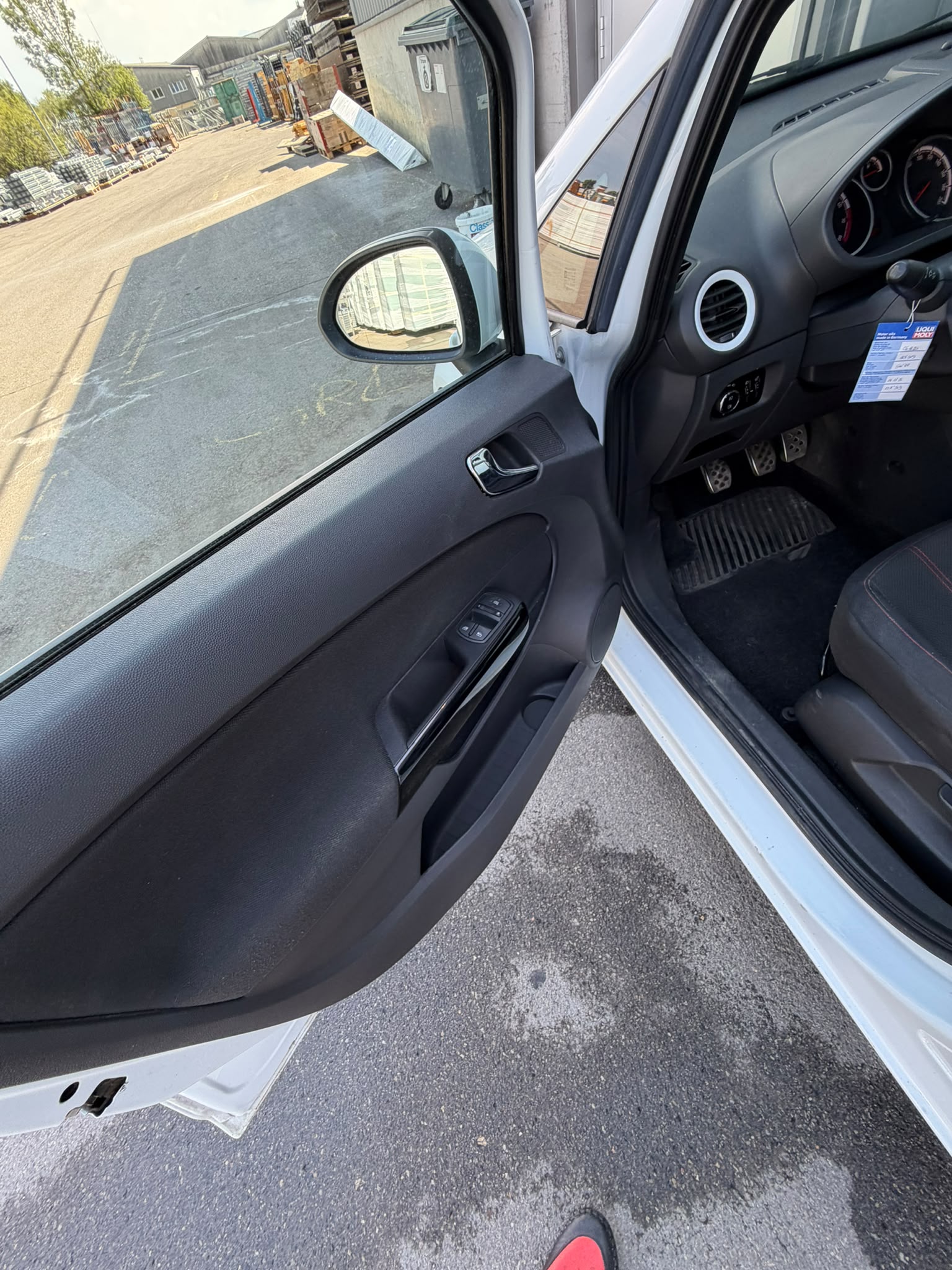OPEL Corsa 1.4 TP Sport-image-7