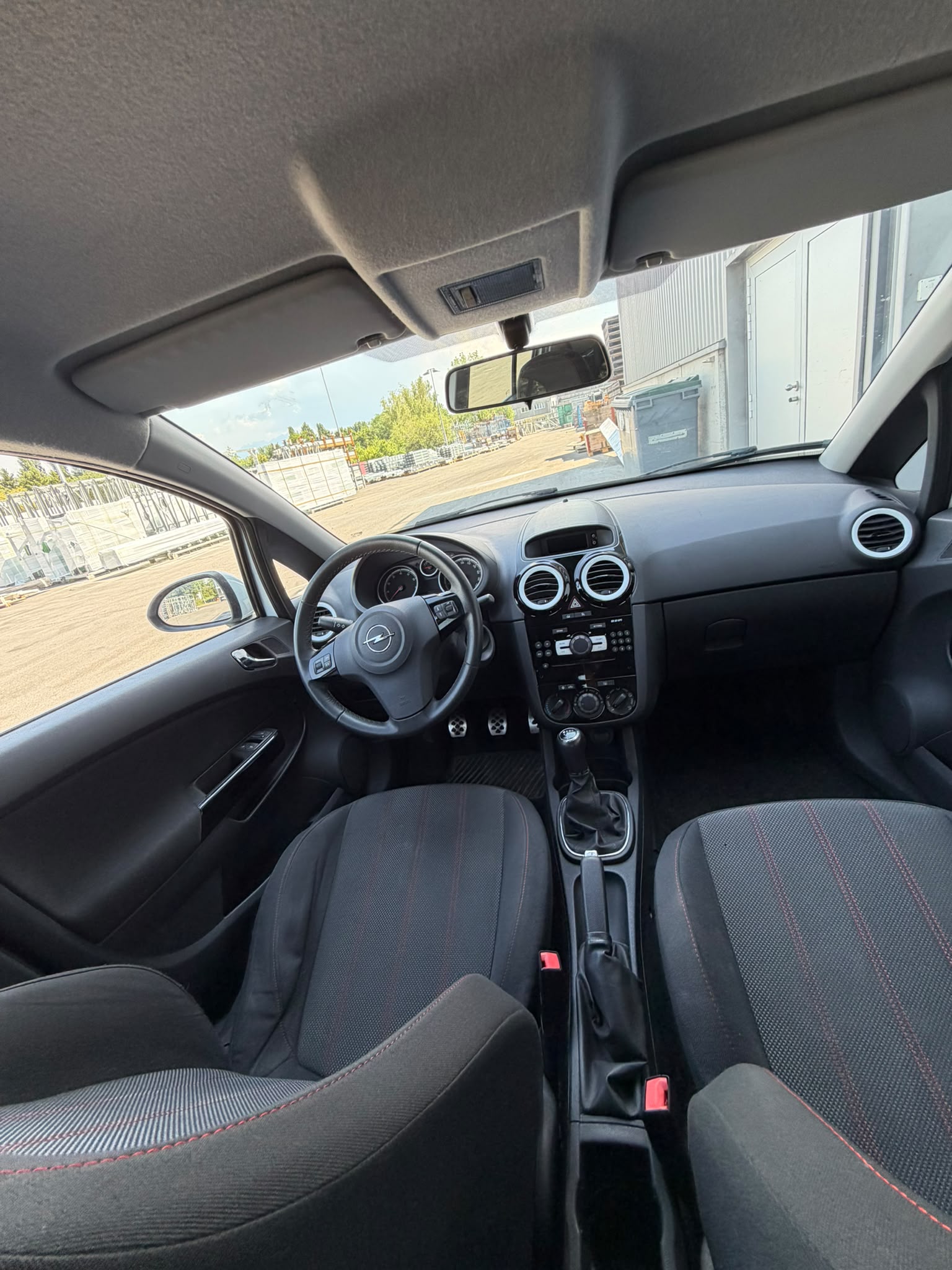 OPEL Corsa 1.4 TP Sport-image-6