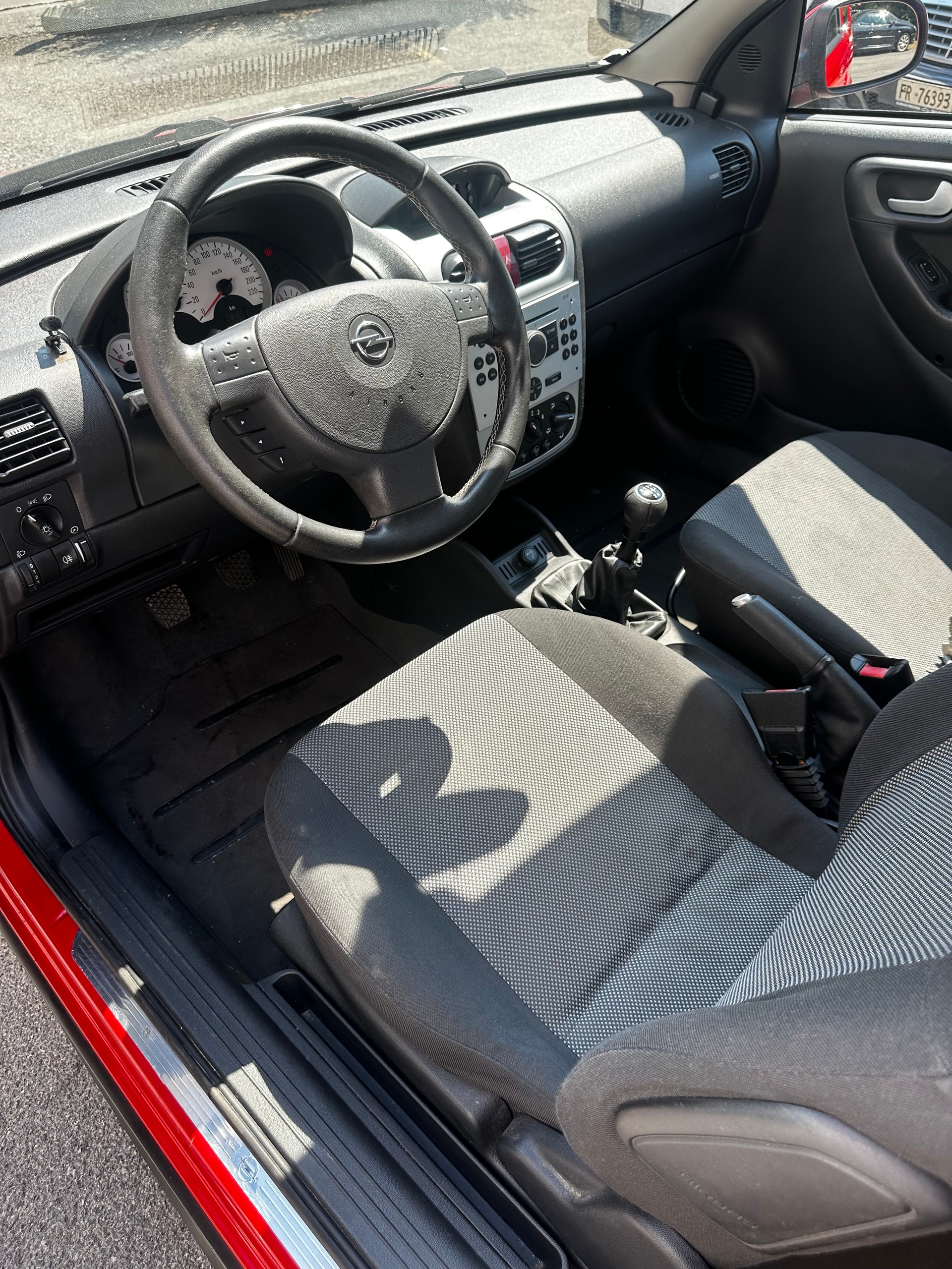 OPEL Corsa 1.2 TP (Essentia)-image-4