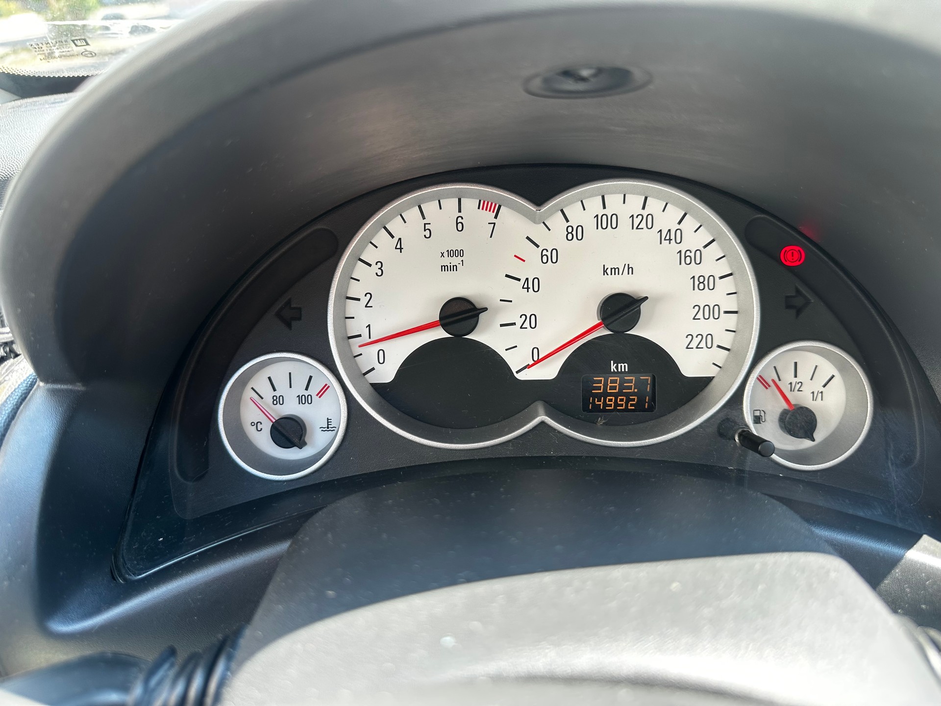 OPEL Corsa 1.2 TP (Essentia)-image-5