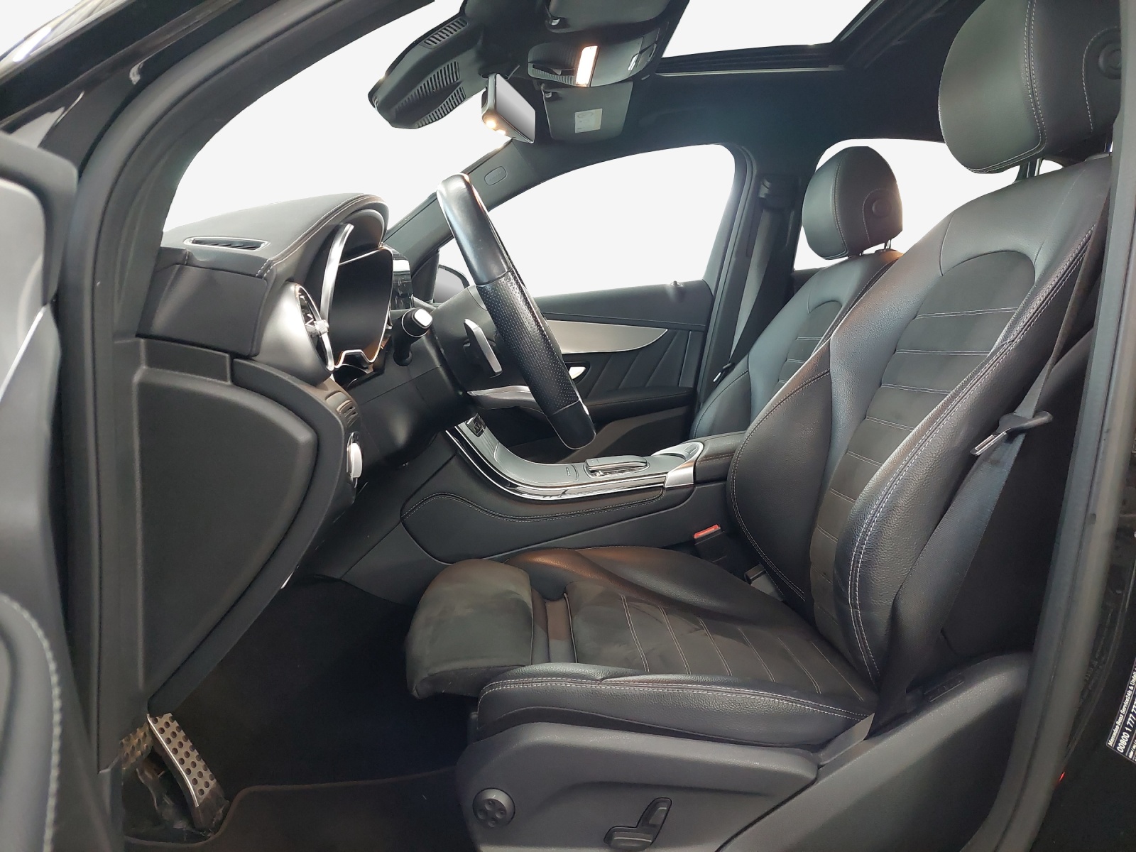 MERCEDES-BENZ GLC Coupé 220 d AMG Line 4Matic 9G-Tronic-image-7