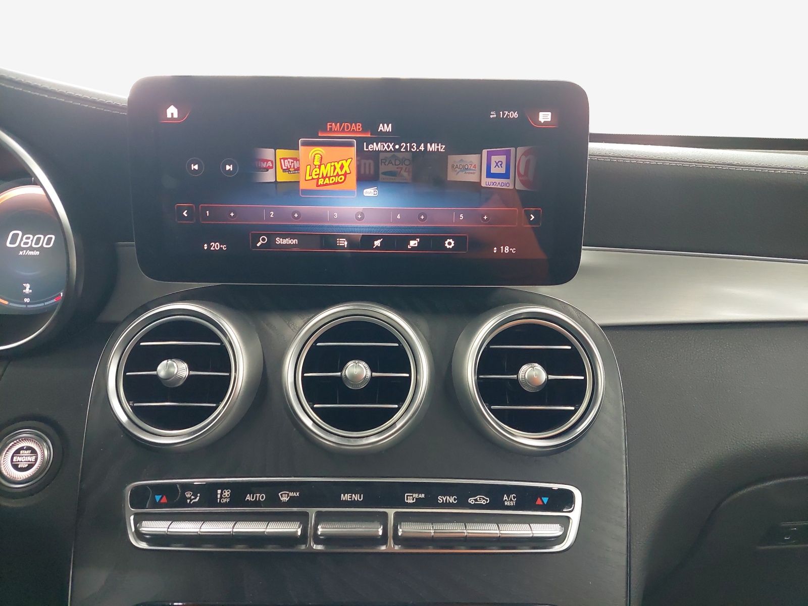 MERCEDES-BENZ GLC Coupé 220 d AMG Line 4Matic 9G-Tronic-image-10