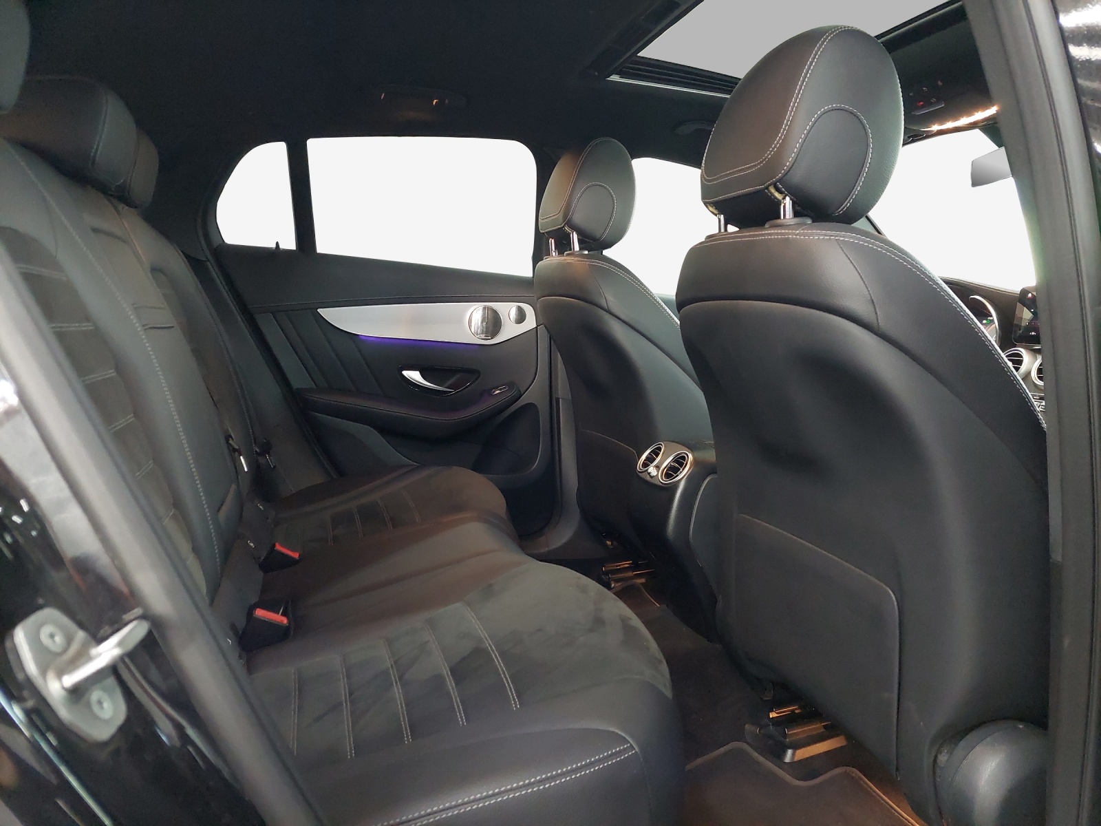 MERCEDES-BENZ GLC Coupé 220 d AMG Line 4Matic 9G-Tronic-image-13
