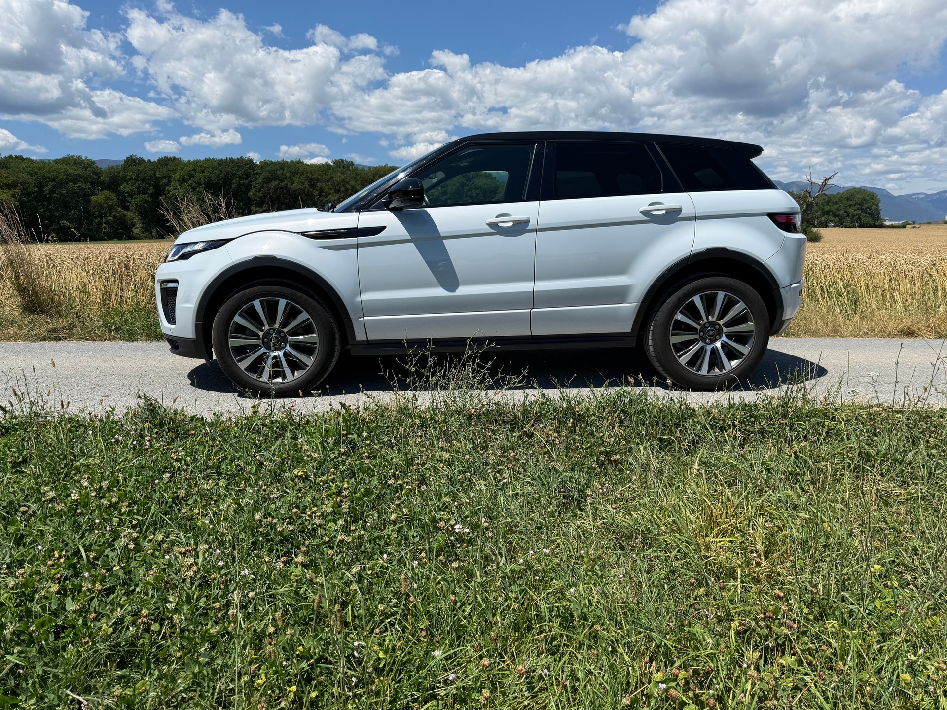LAND ROVER Range Rover Evoque 2.0 Si4 SE Dynamic AT9-image-5