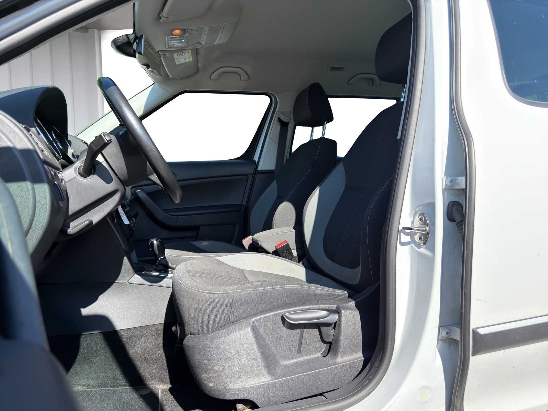 SKODA Yeti 1.4 TSI Ambition 4x4-image-9
